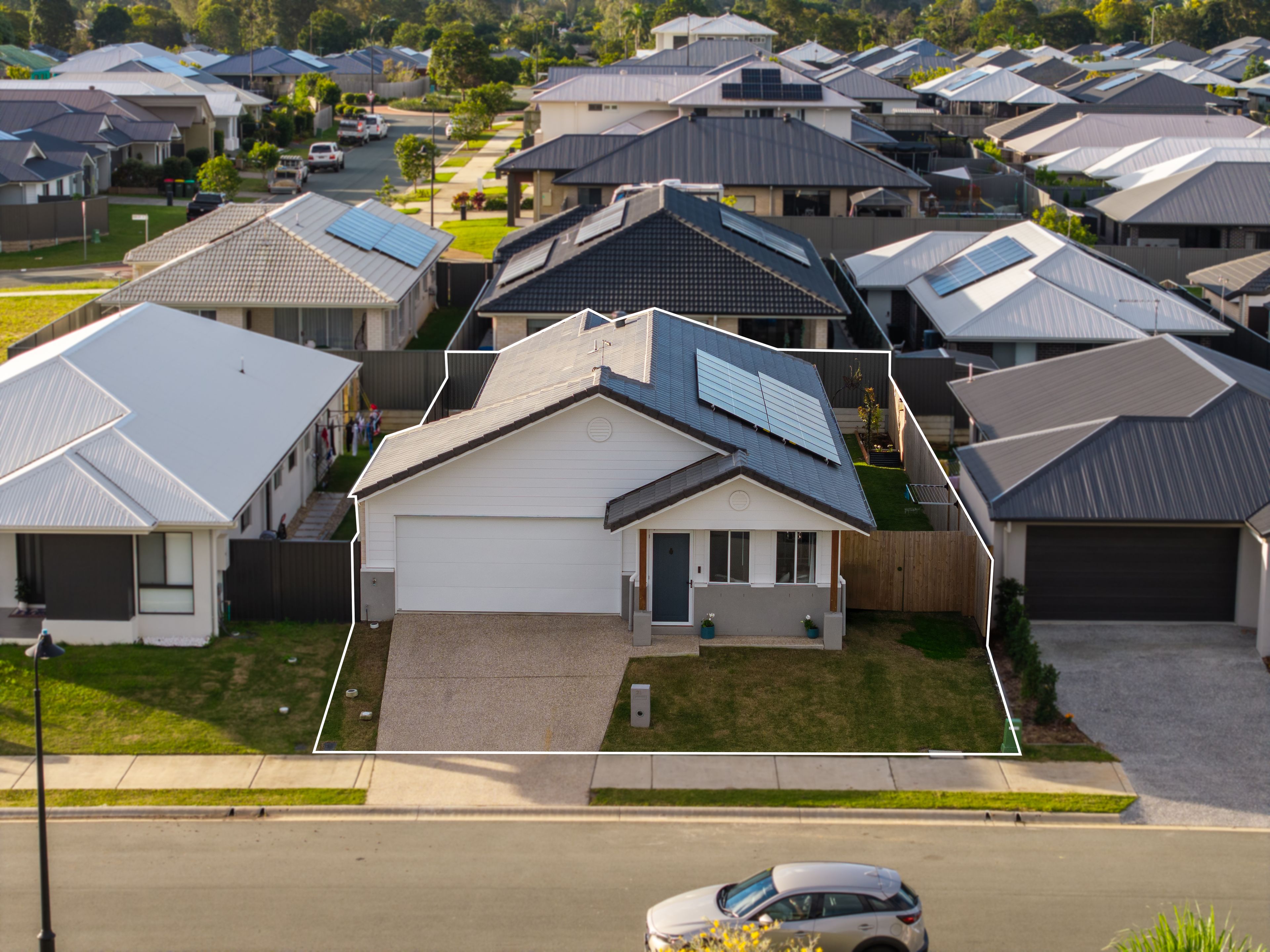 21 Dajarra Street, Morayfield, QLD 4506