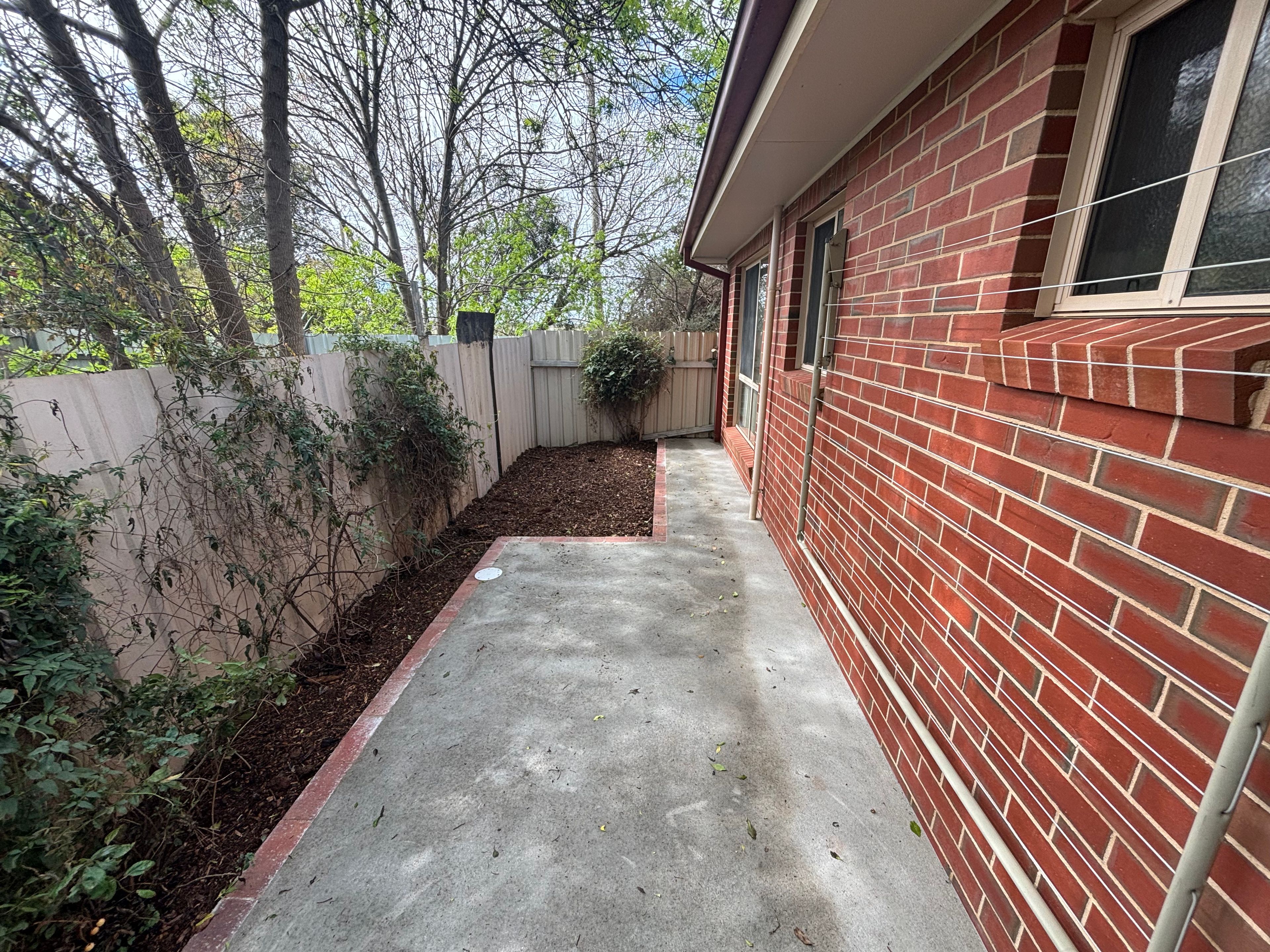 24-26 Uri Street — photo 22 of 23