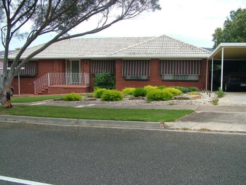 37 Warrandee Drive , Modbury North SA 5092