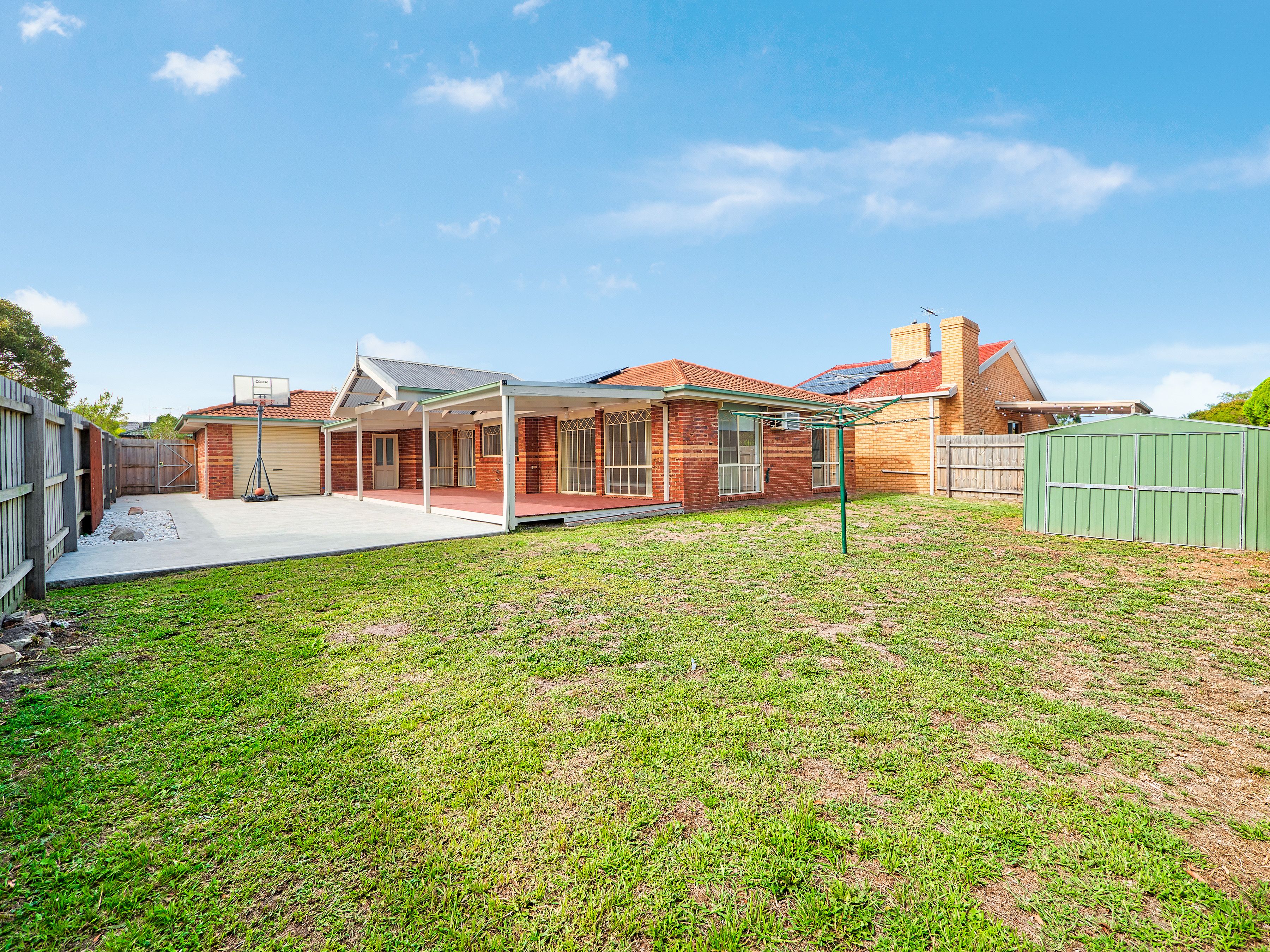 3 Cumquat Court, Cranbourne North VIC 3977