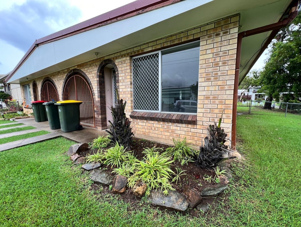 2/41 Potts Street, Norman Gardens, QLD 4701