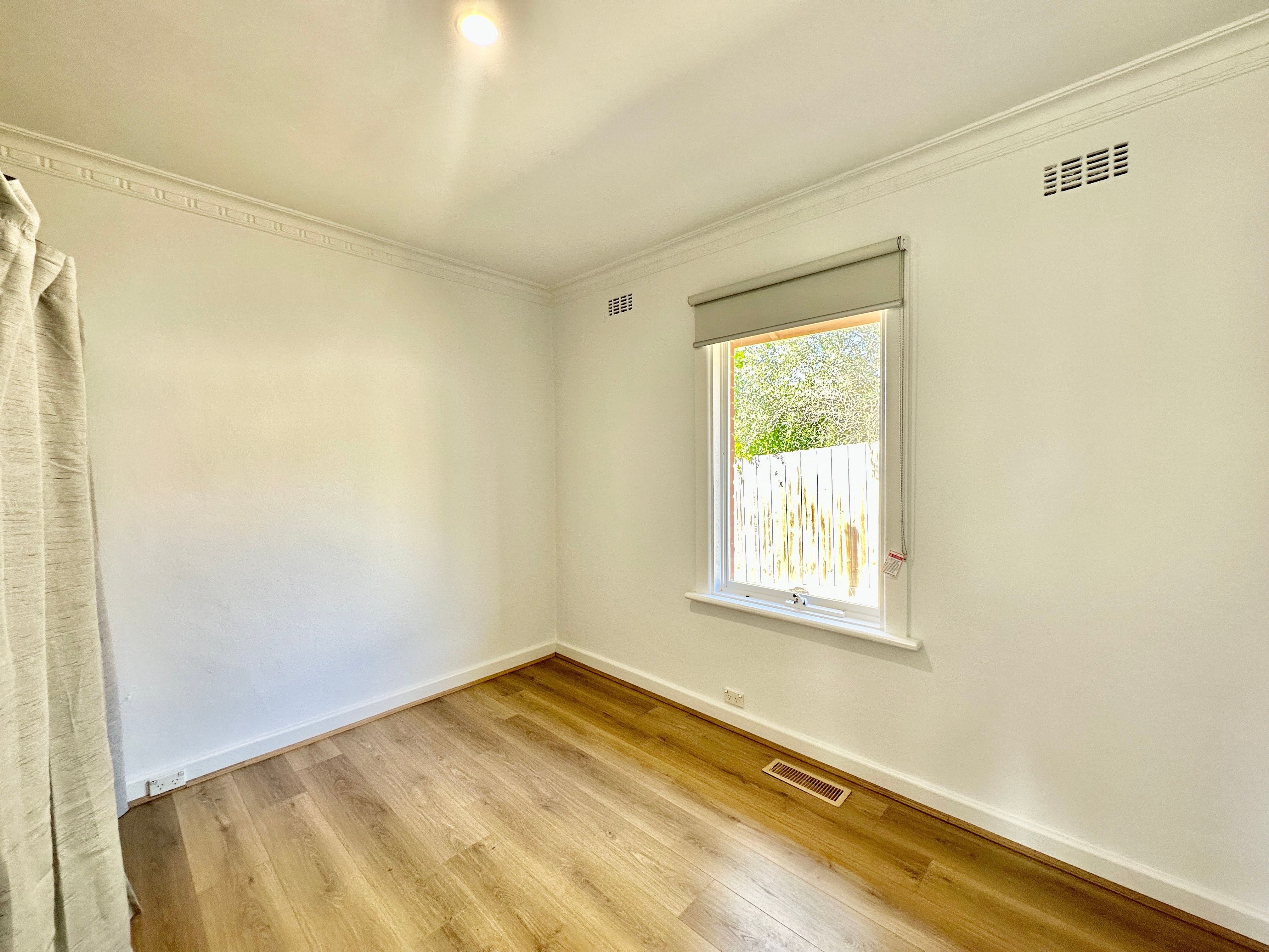 4 Rogerson Court — photo 5 of 13
