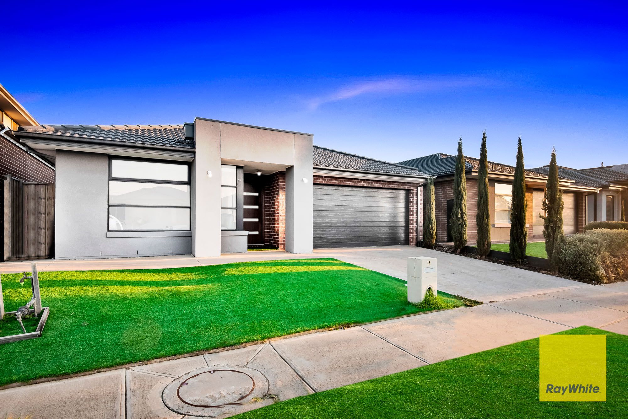 35 Stockmans Drive, Truganina, VIC 3029