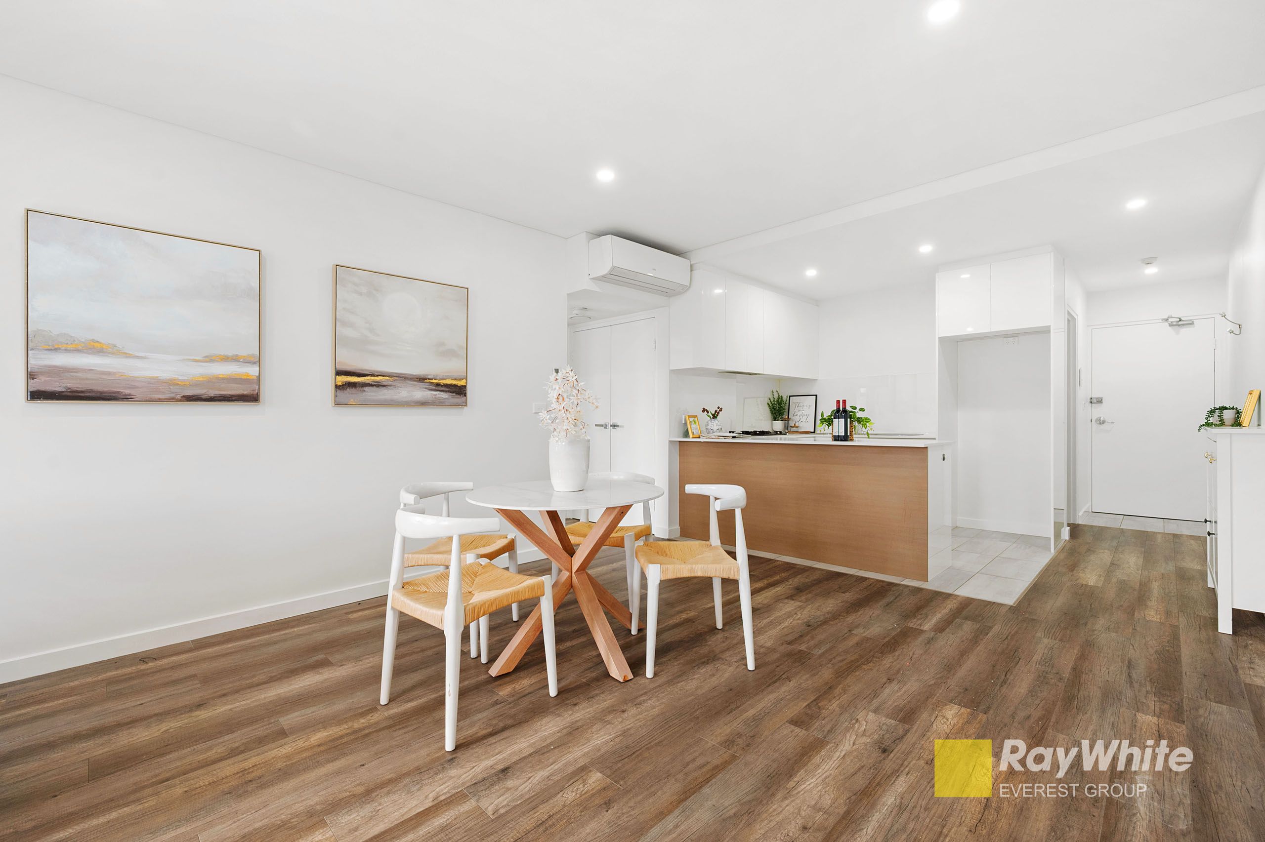 8/110-112 Adderton Road — photo 5 of 21