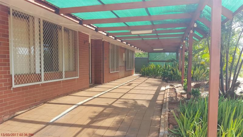 6 Stirling Crescent, Dampier, WA 6713