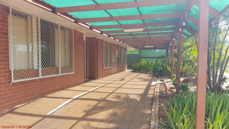6 Stirling Crescent, Dampier, WA 6713