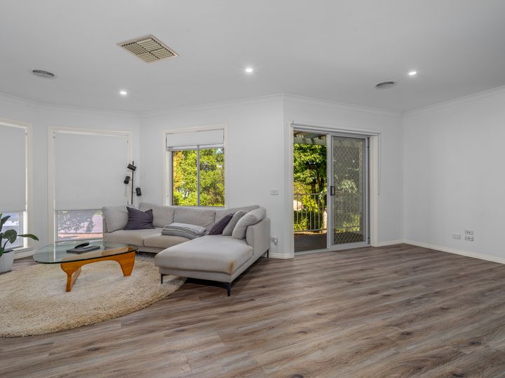 92 Sunset Drive, West Albury, NSW 2640