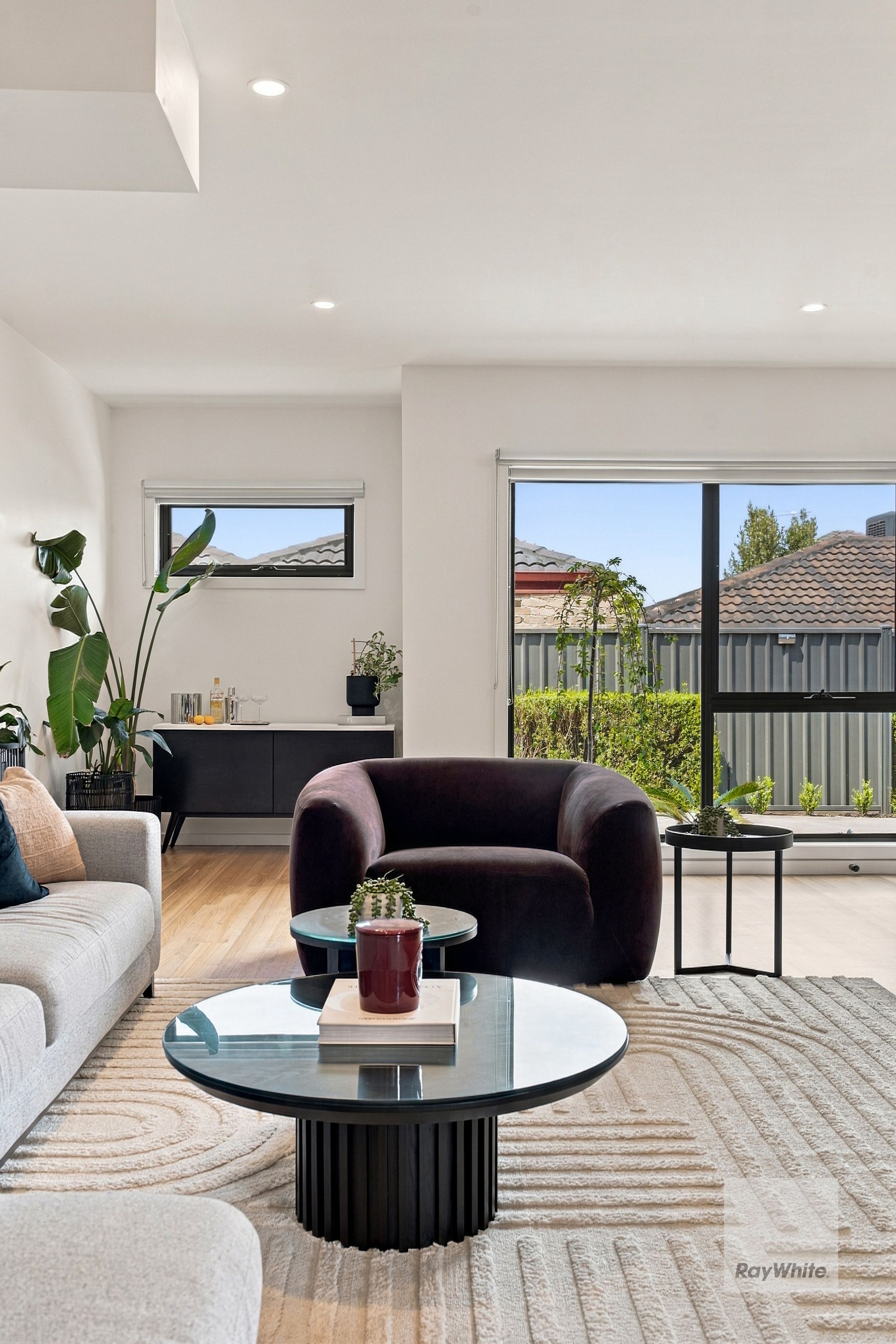2/42 Buckingham Street — photo 4 of 18