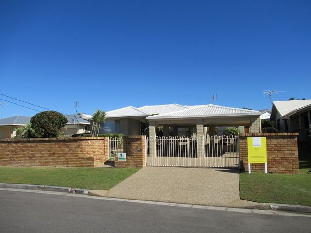 10 Moondarra Crescent, Mooloolaba, QLD 4557