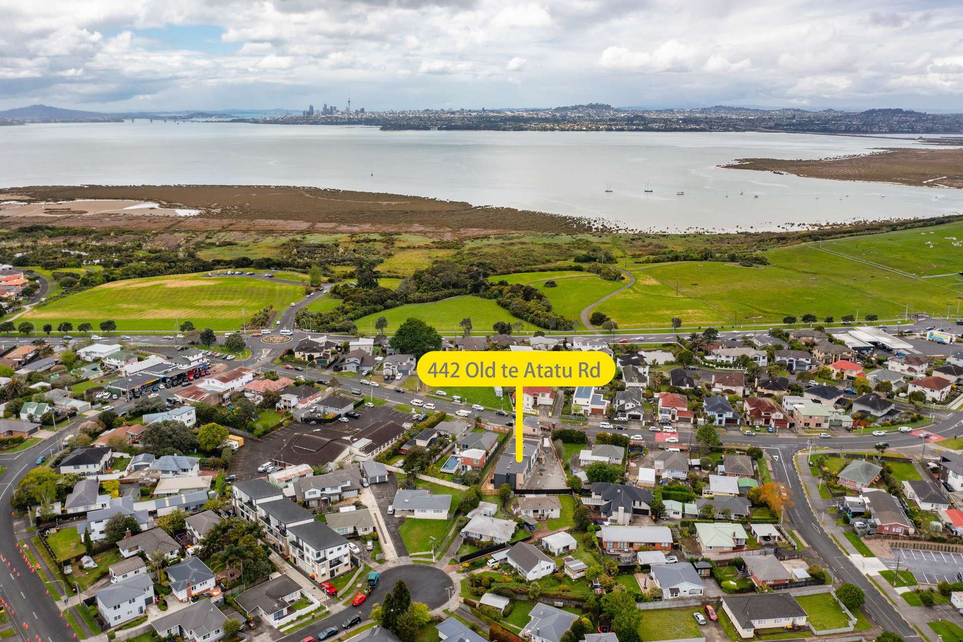 442 Old Te Atatu Road photo 12