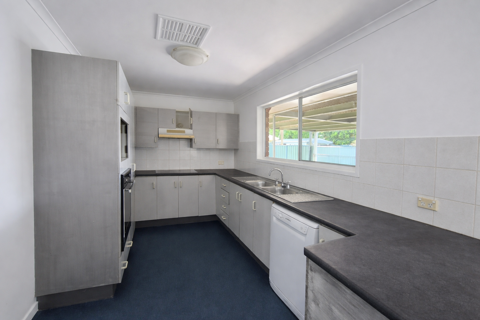 50 Staal Crescent, Emerald, QLD 4720