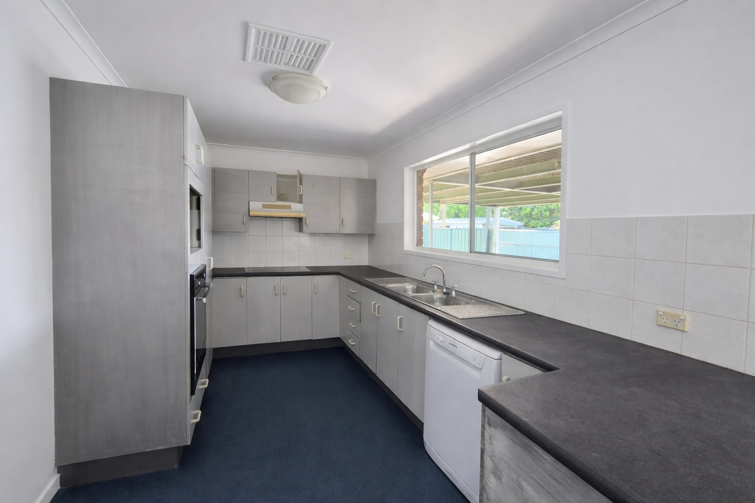 50 Staal Crescent, Emerald, QLD 4720