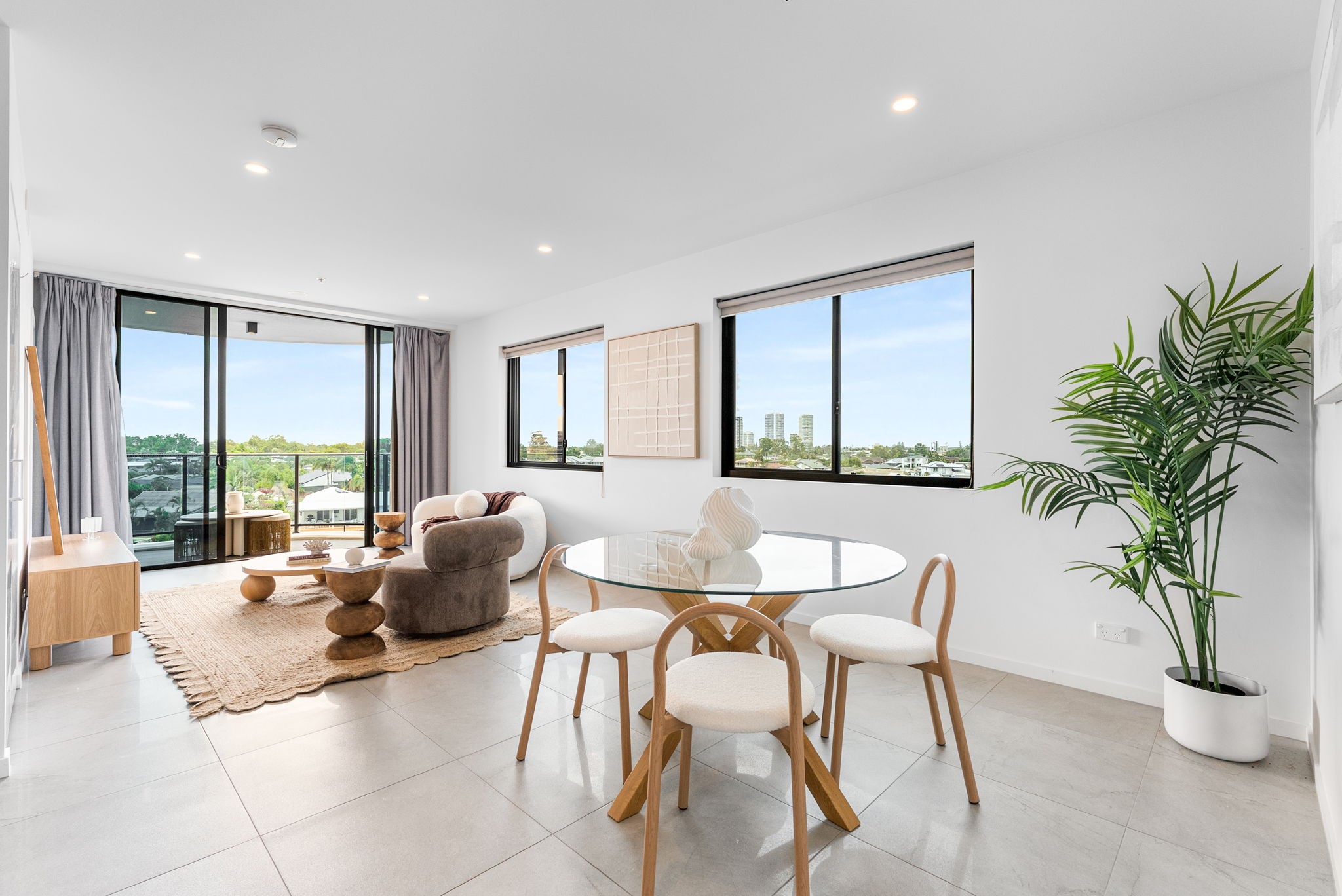 5306/5 Harbour Side Court, Biggera Waters, QLD 4216