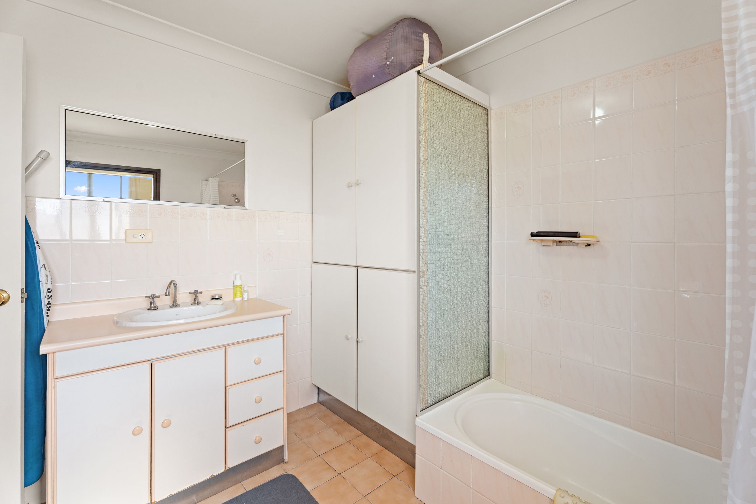 62 College Street, Cambridge Park, NSW