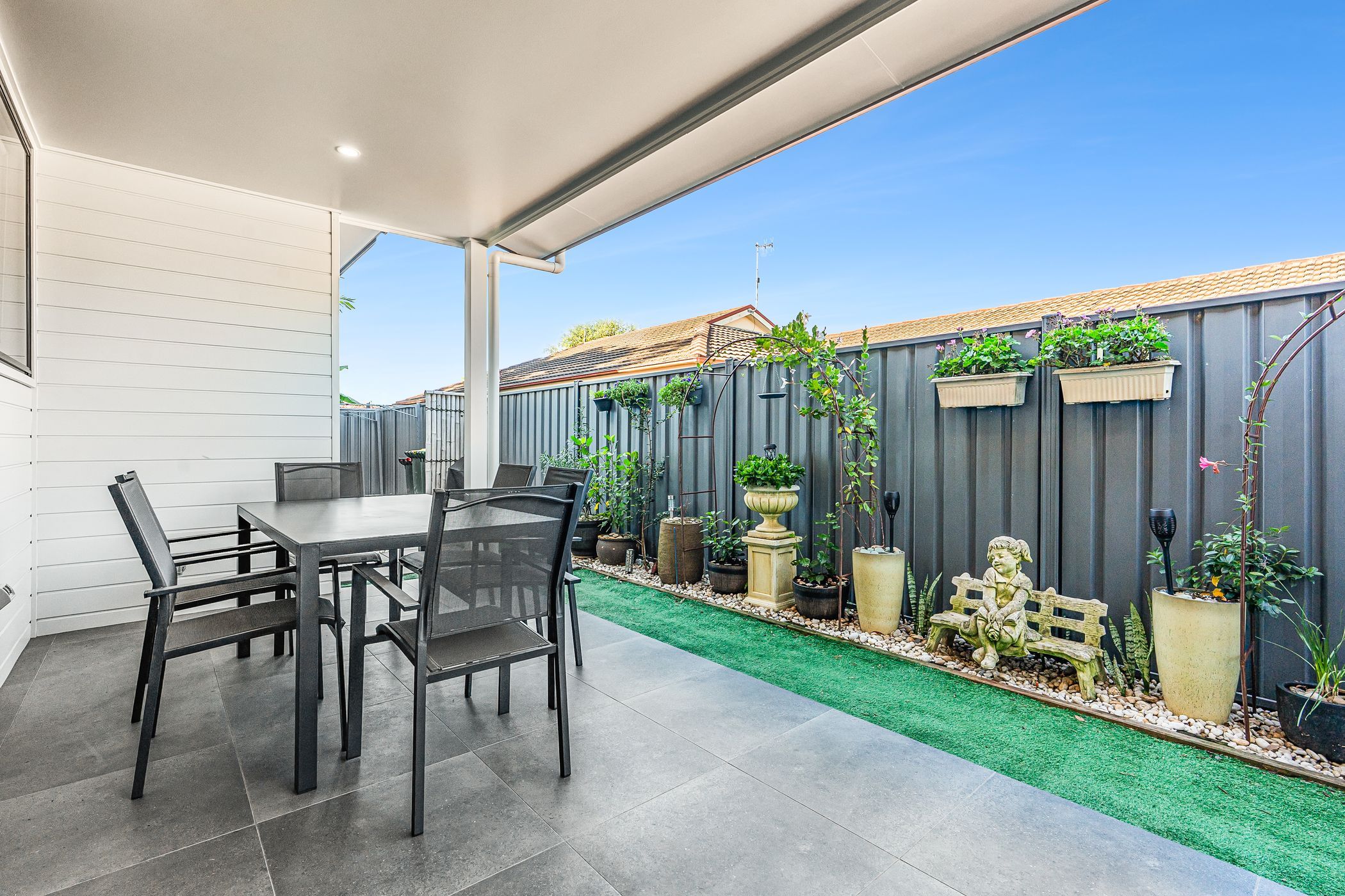2/125 Bourke Road — photo 5 of 16