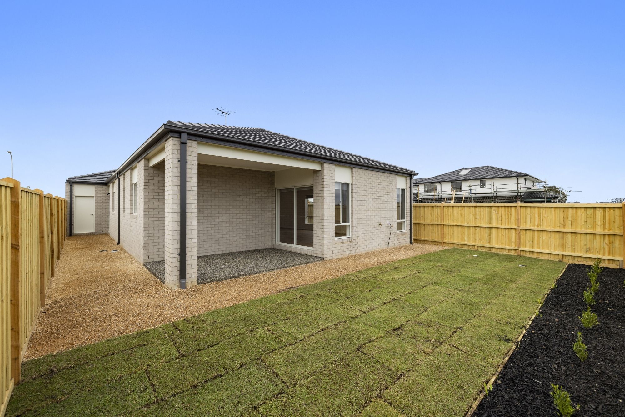 38 Crosswater Boulevard, Clyde North, VIC 3978