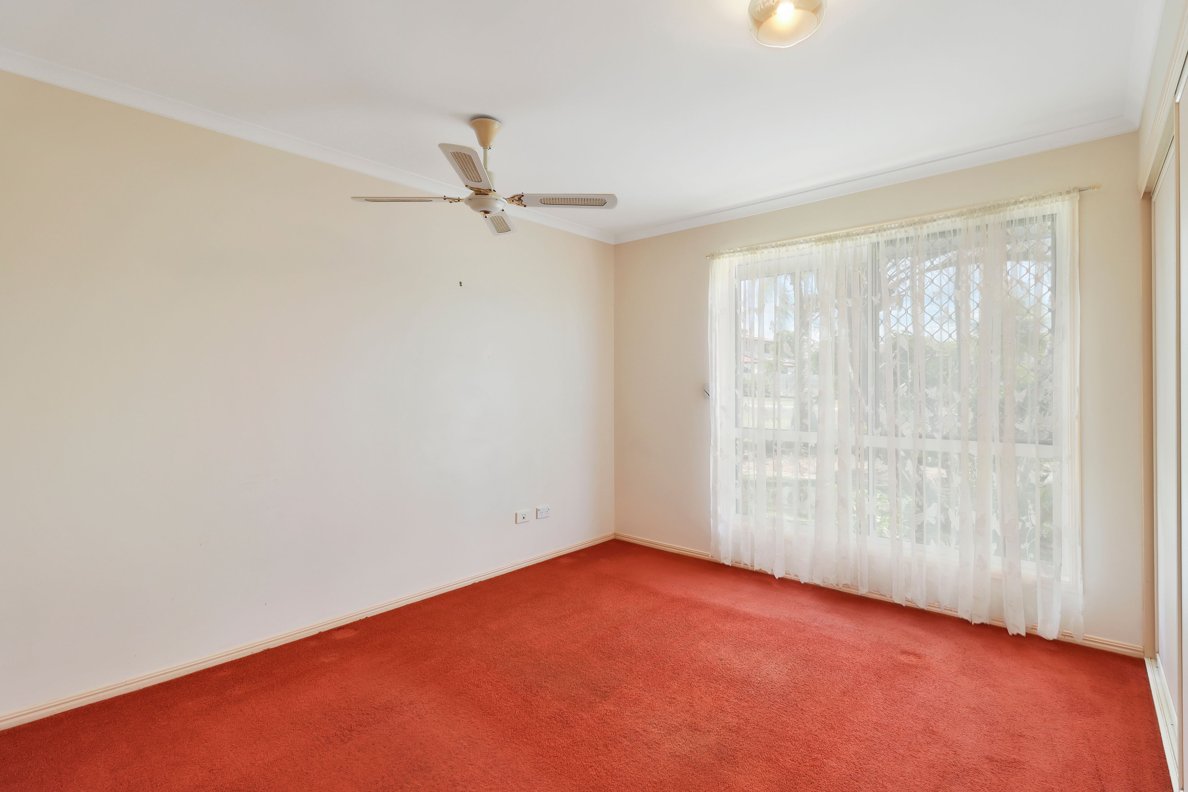 88 Honiton Street — photo 6 of 15