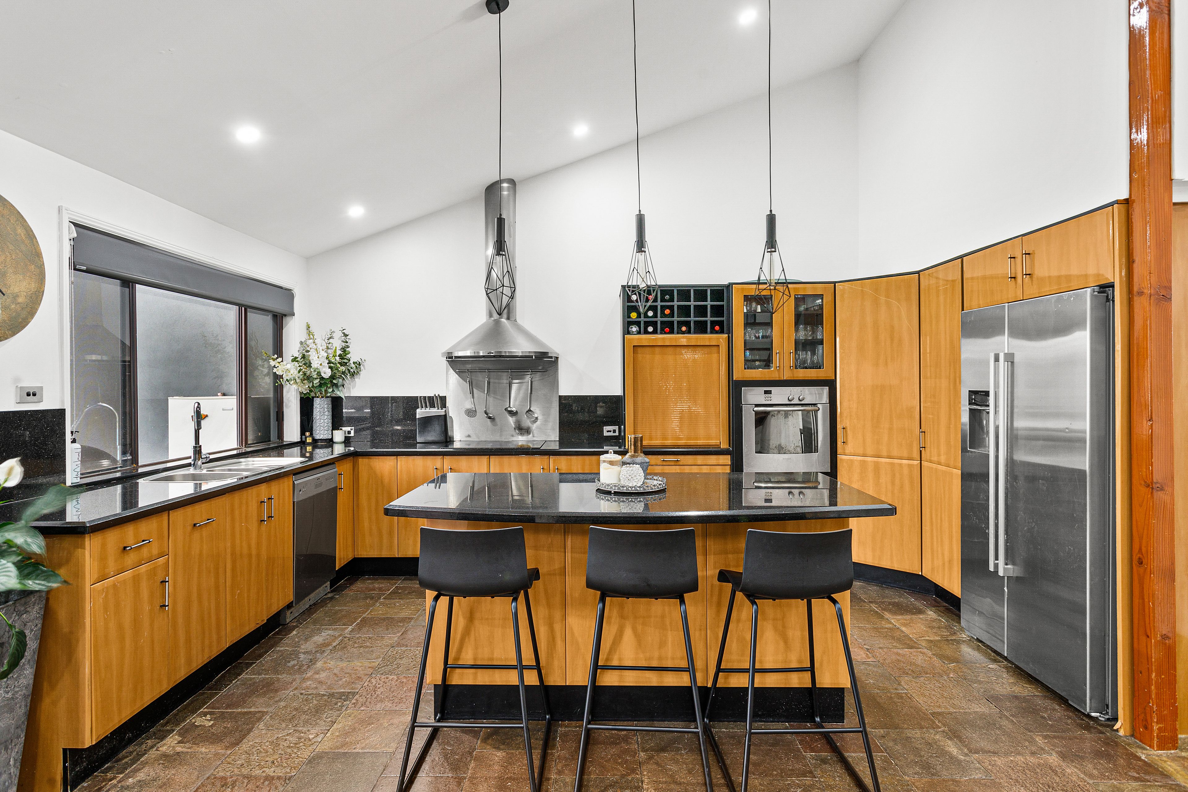 123 Ocean Street, Windang, NSW 2528