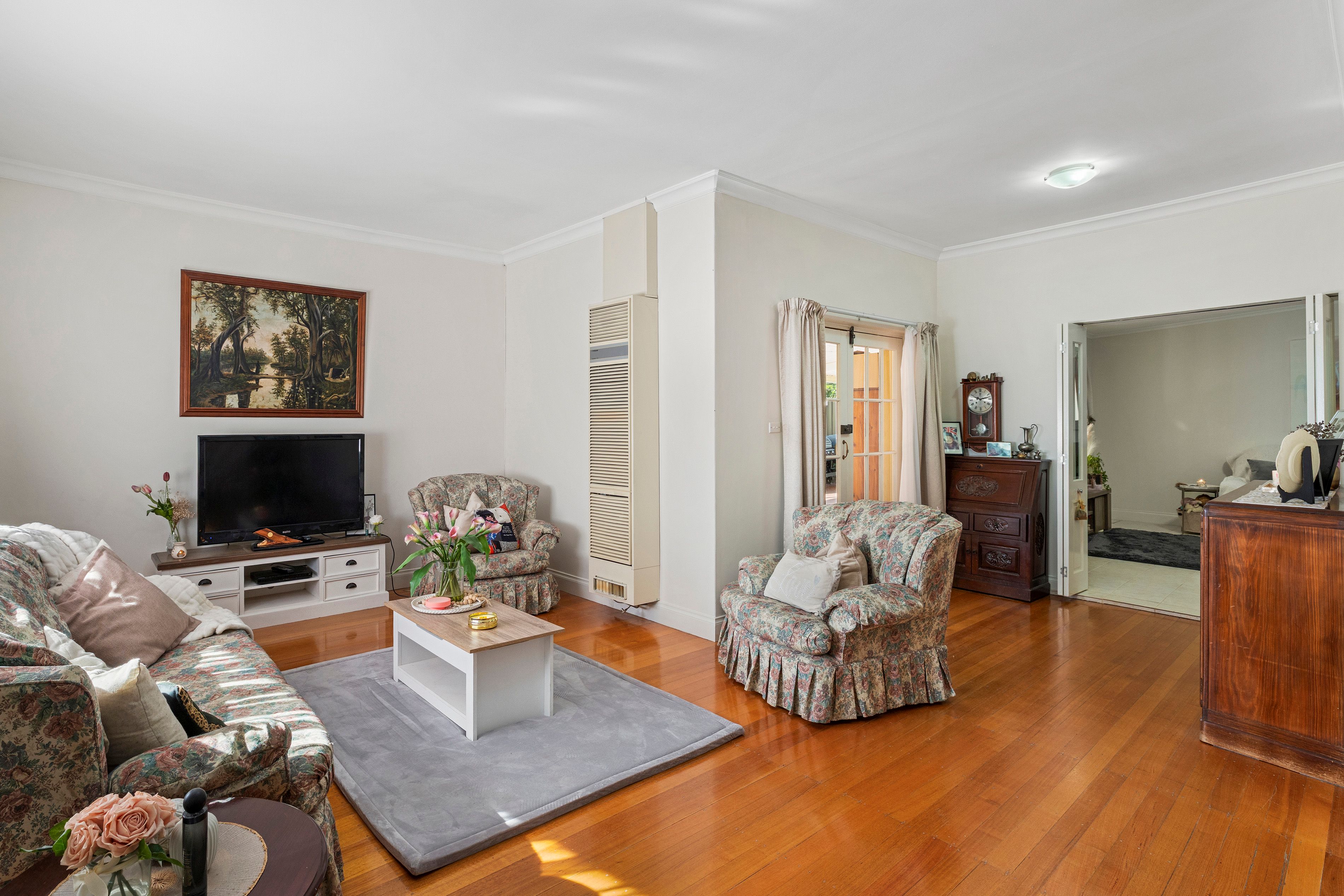 15 Kennington Road — photo 8 of 25