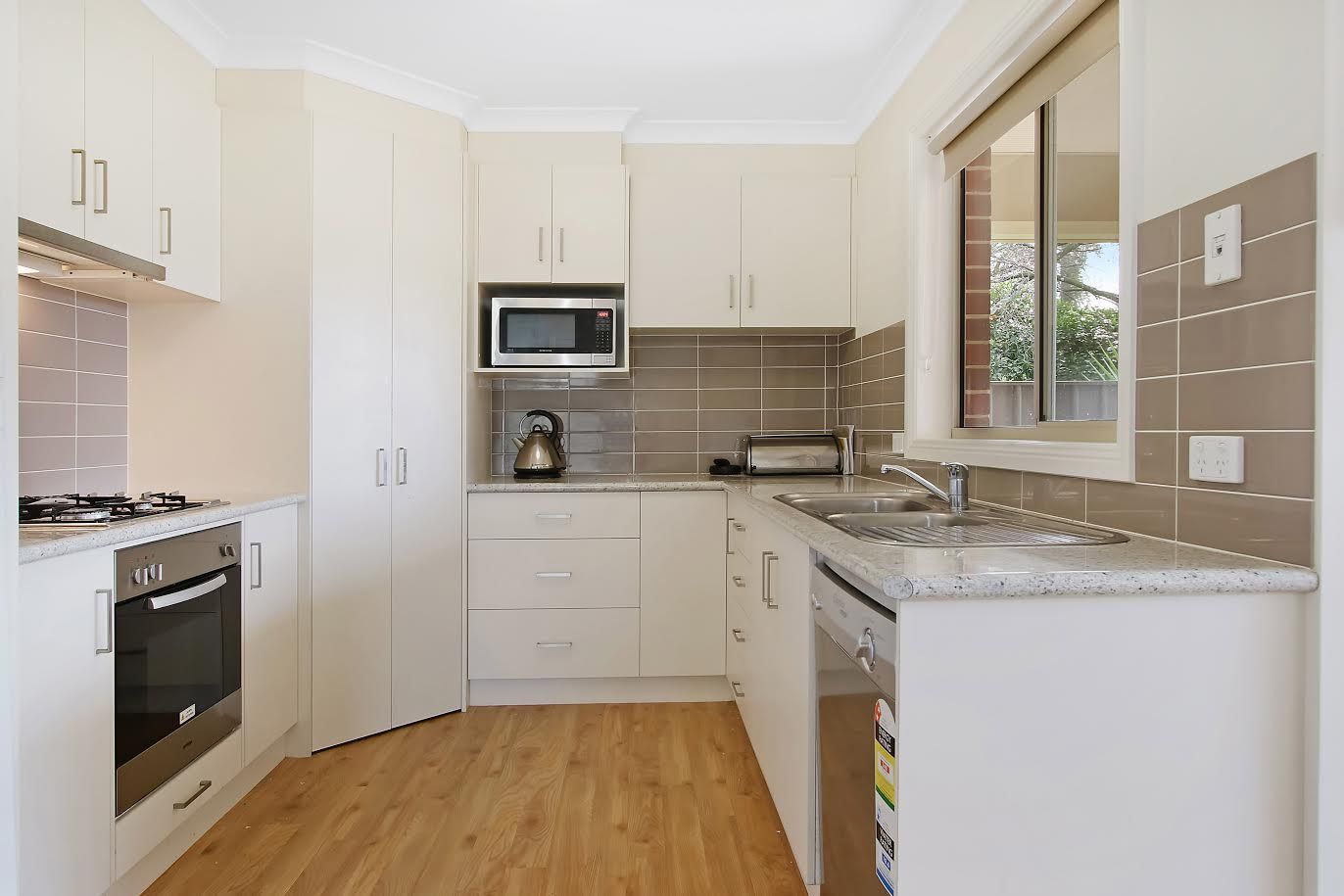 548 Williams Street, Lavington, NSW 2641
