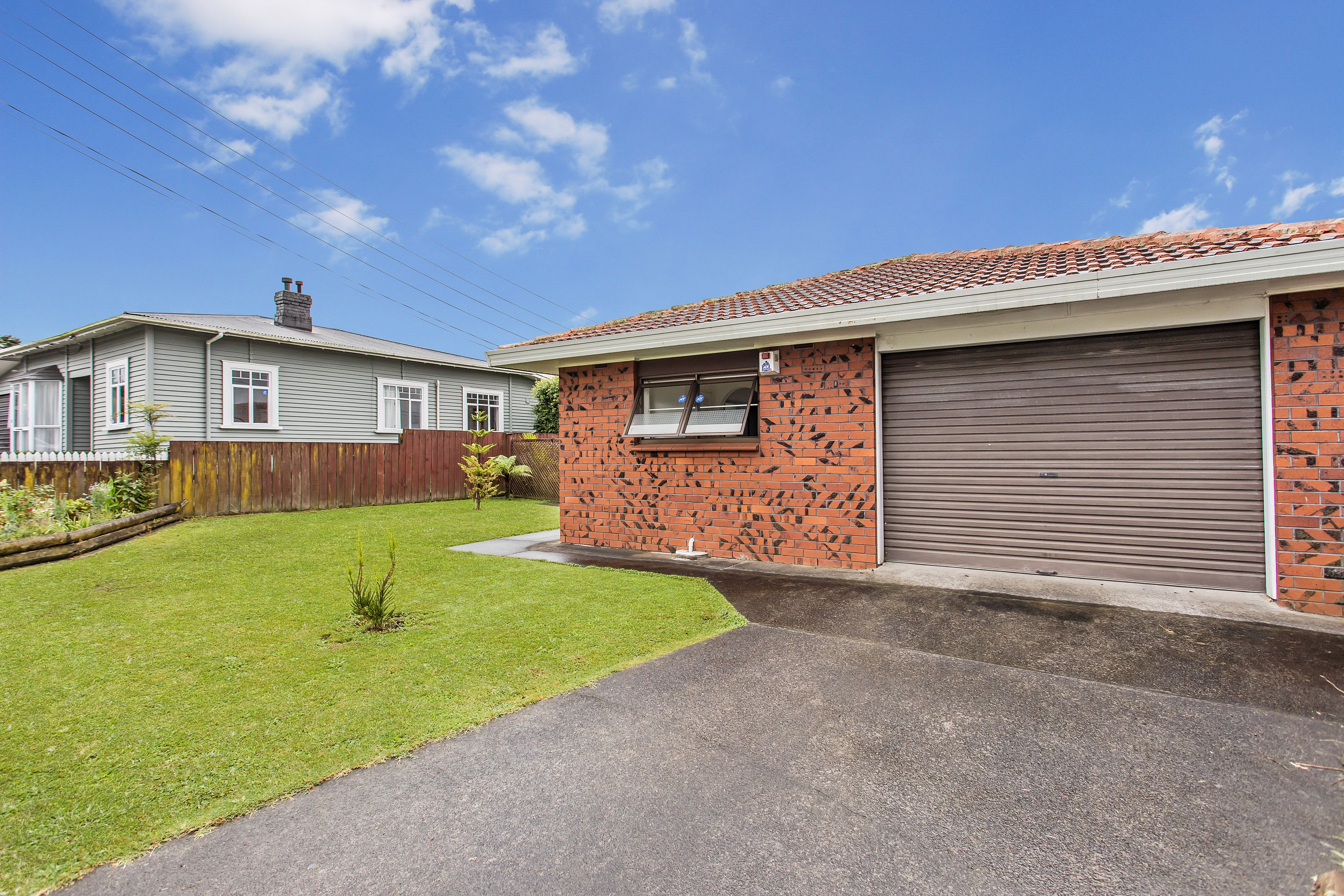 60 Claude Road, Hill Park, Manukau City