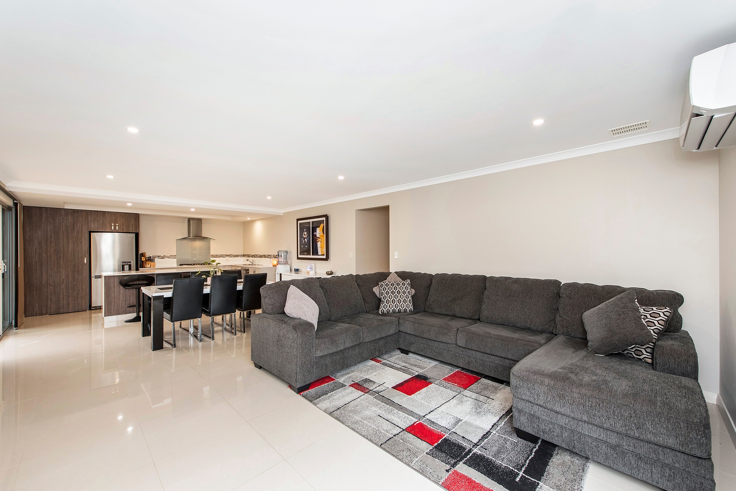 2-15 Vickery Street, Rockingham, WA 6168