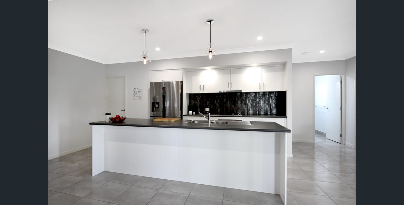 4 Byerstown Link, Trinity Park, QLD 4879