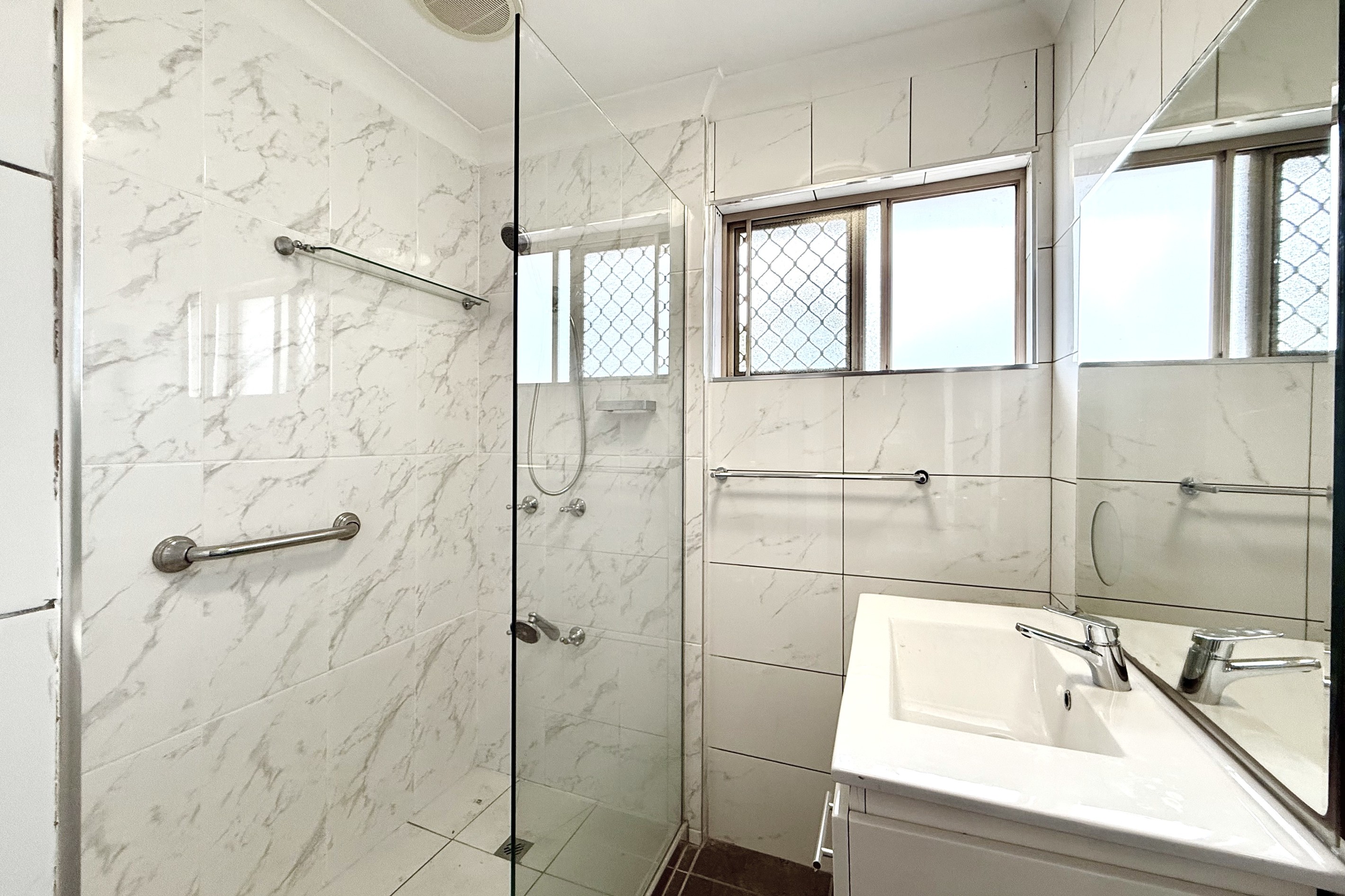 19 Doncaster Way, Mount Louisa, QLD 4814