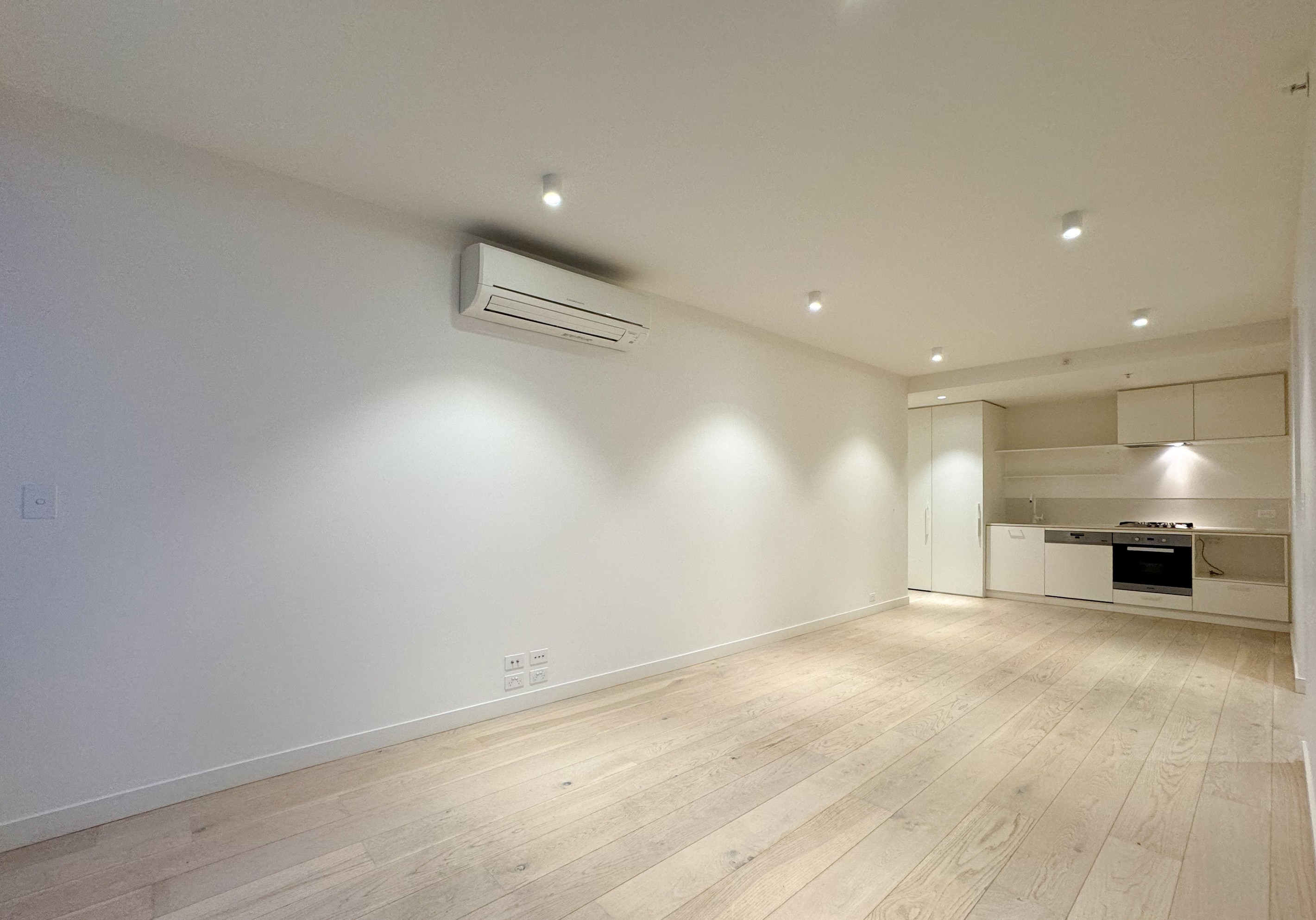904/7 Claremont Street, South Yarra, VIC 3141