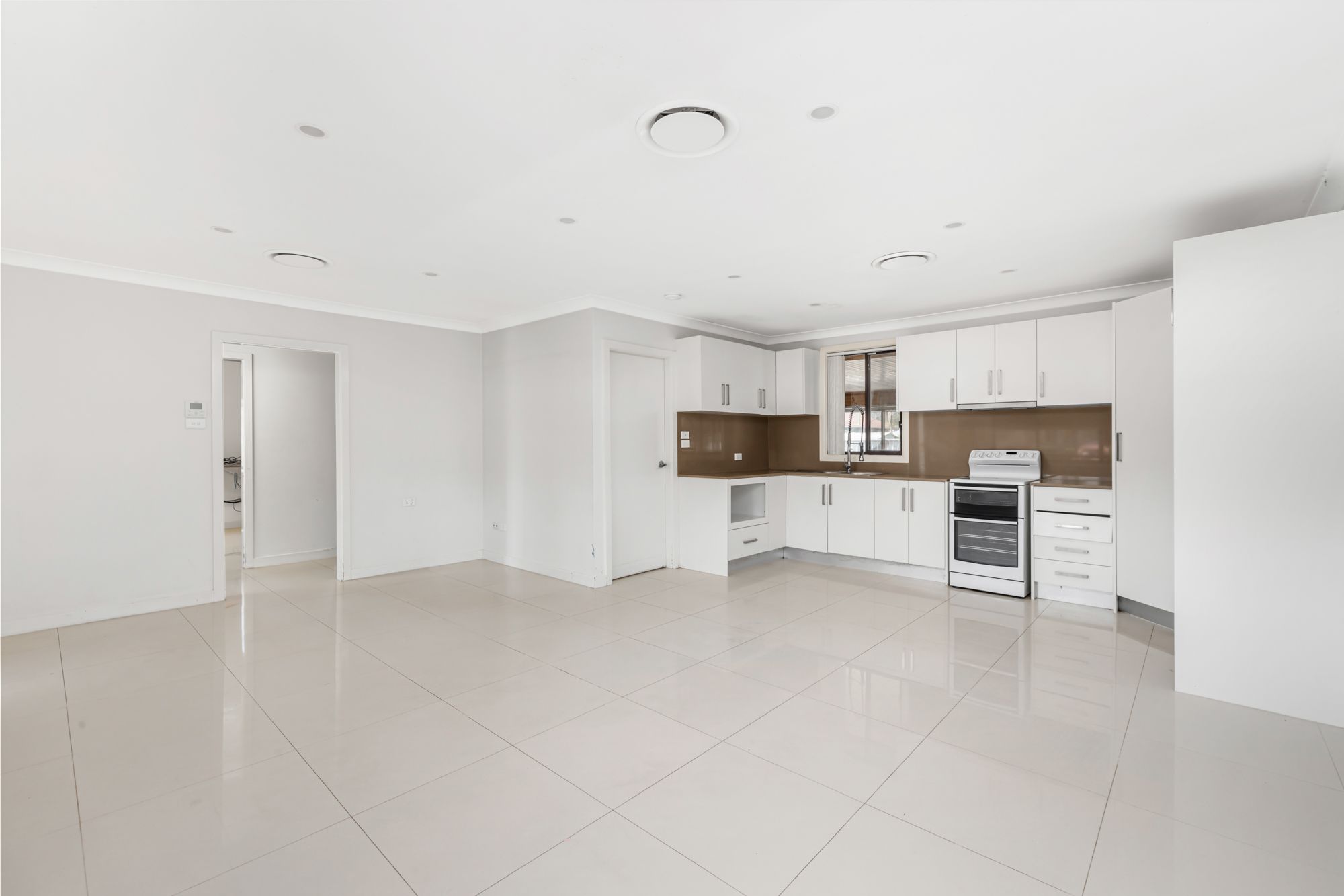 58 Debrincat Avenue, North St Marys, NSW 2760