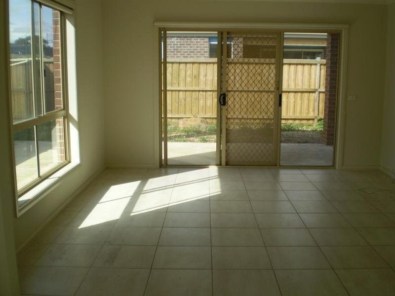 7 Pace Circuit, South Morang, VIC 3752