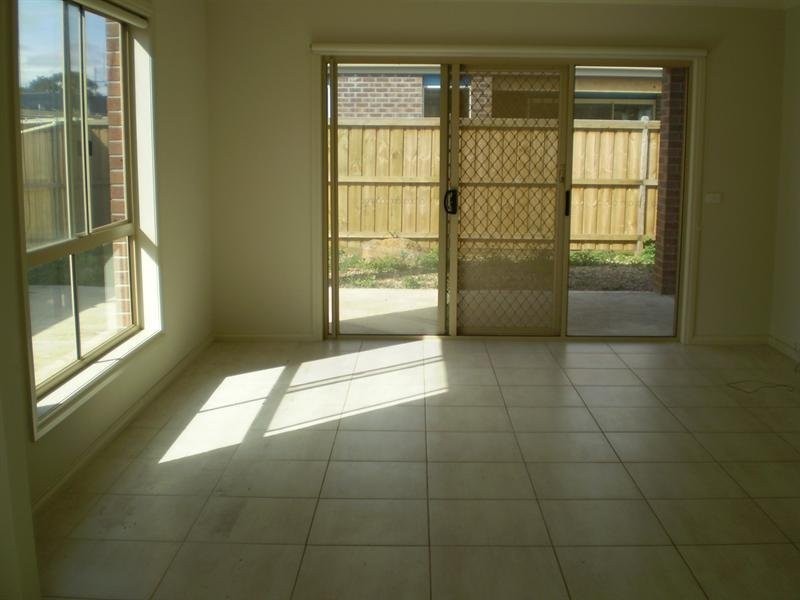 7 Pace Circuit, South Morang, VIC 3752