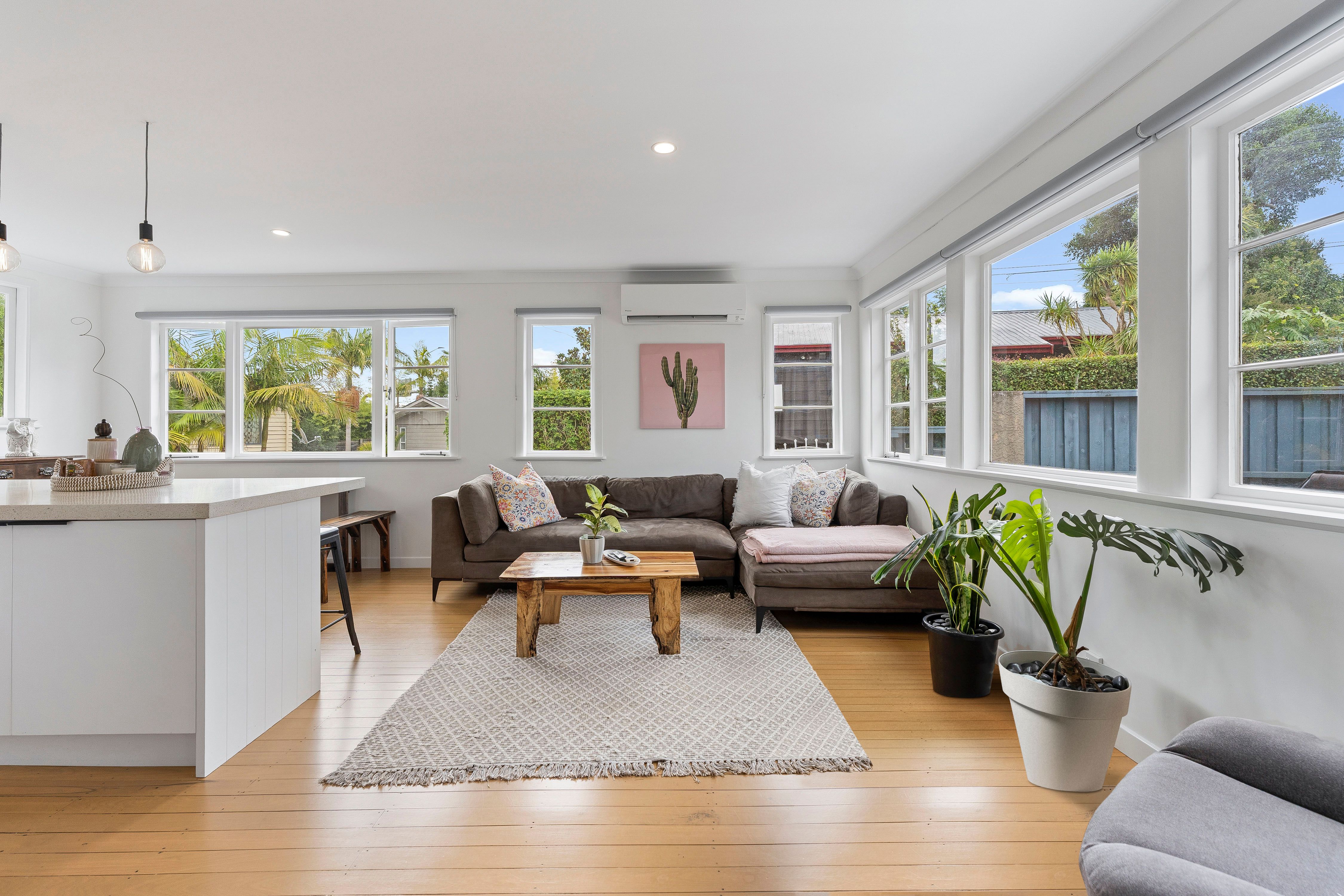 2/30 Lyttelton Avenue, Forrest Hill, North Shore City