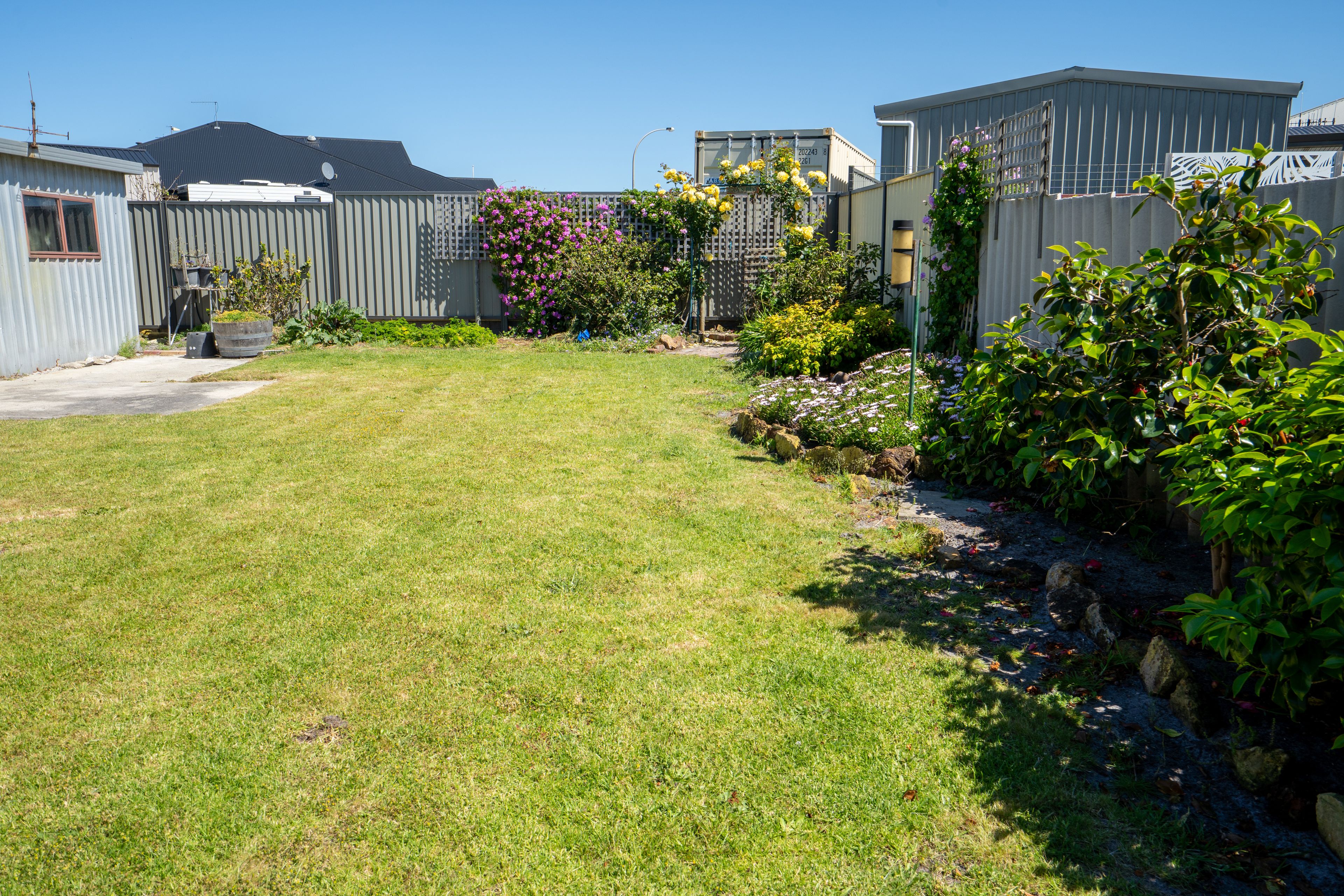 81 Allwood Parade — photo 16 of 19
