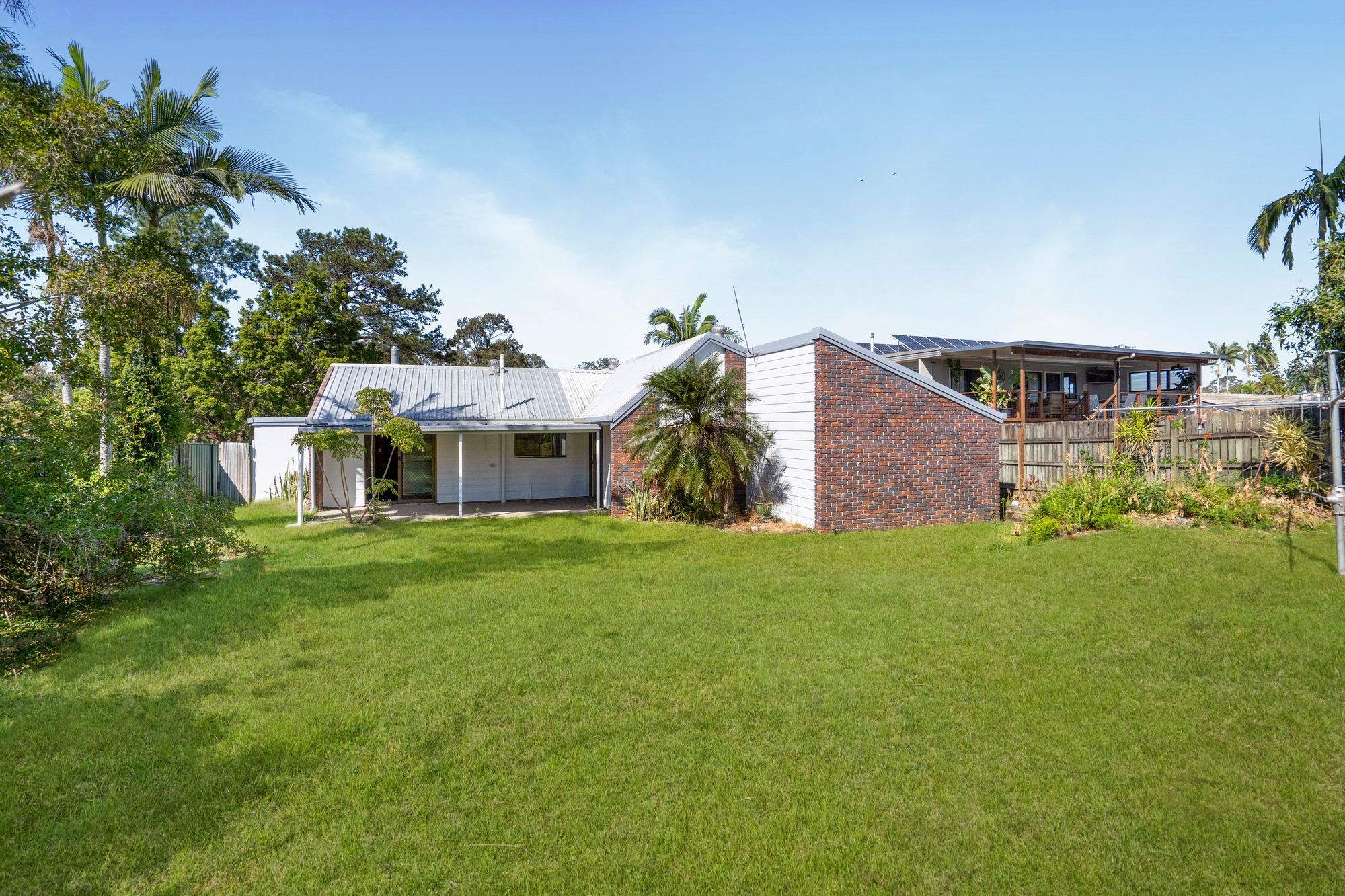 8 Clivia Crescent — photo 13 of 14