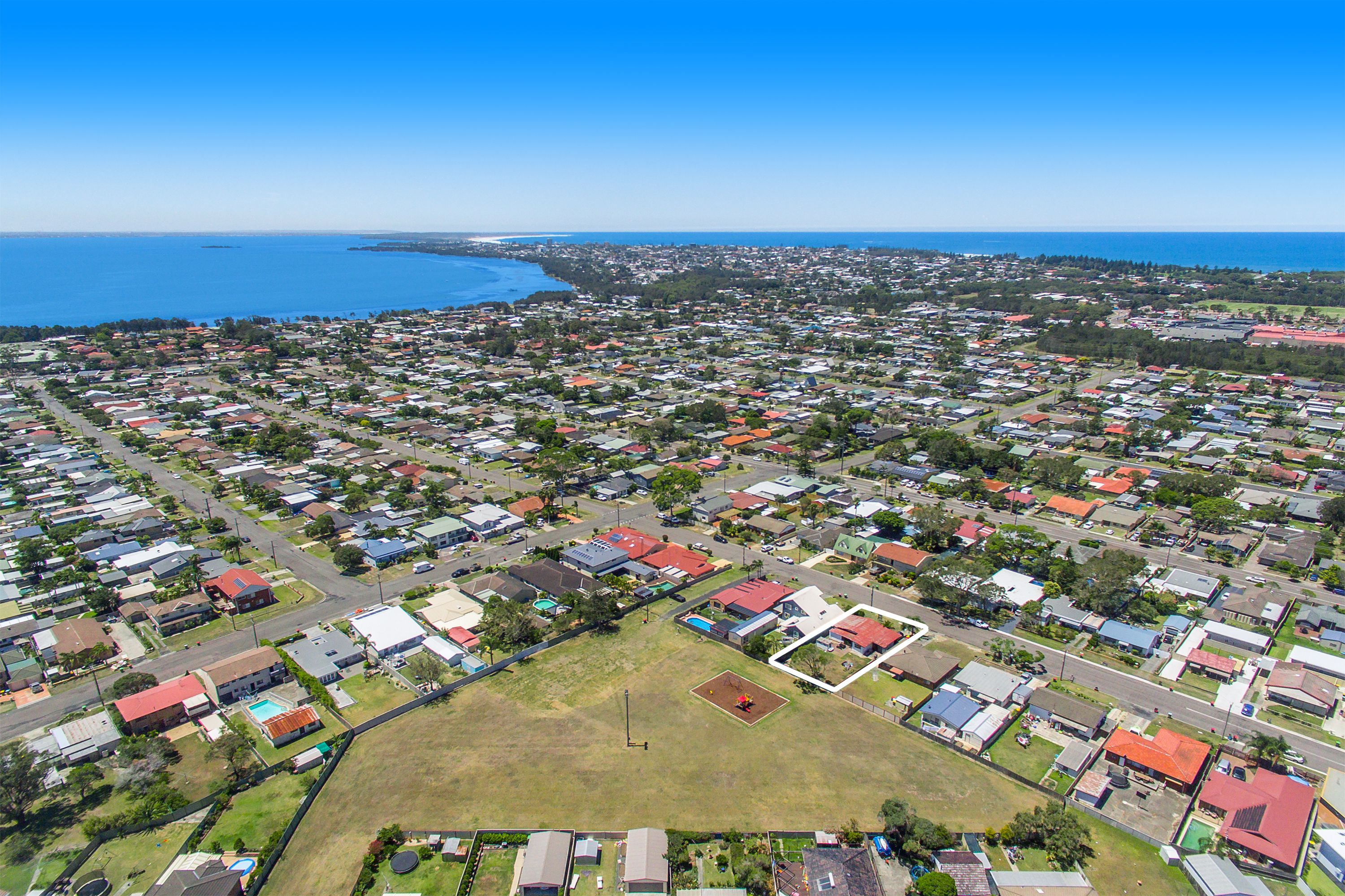 59 Dampier Boulevard