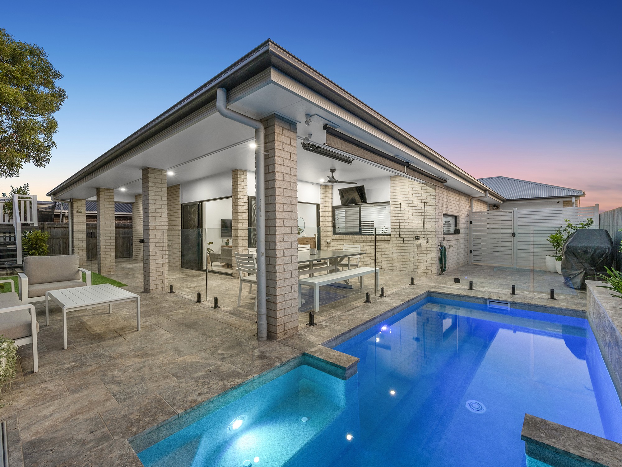 11 Frankland Street, South Ripley, QLD 4306
