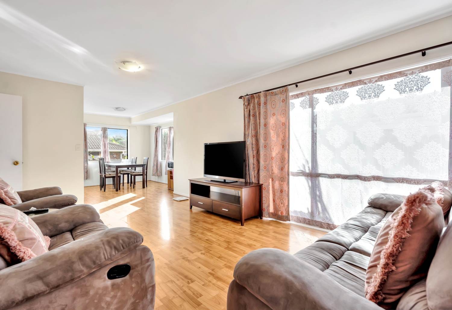 81B Aviemore Drive, Highland Park, Manukau City