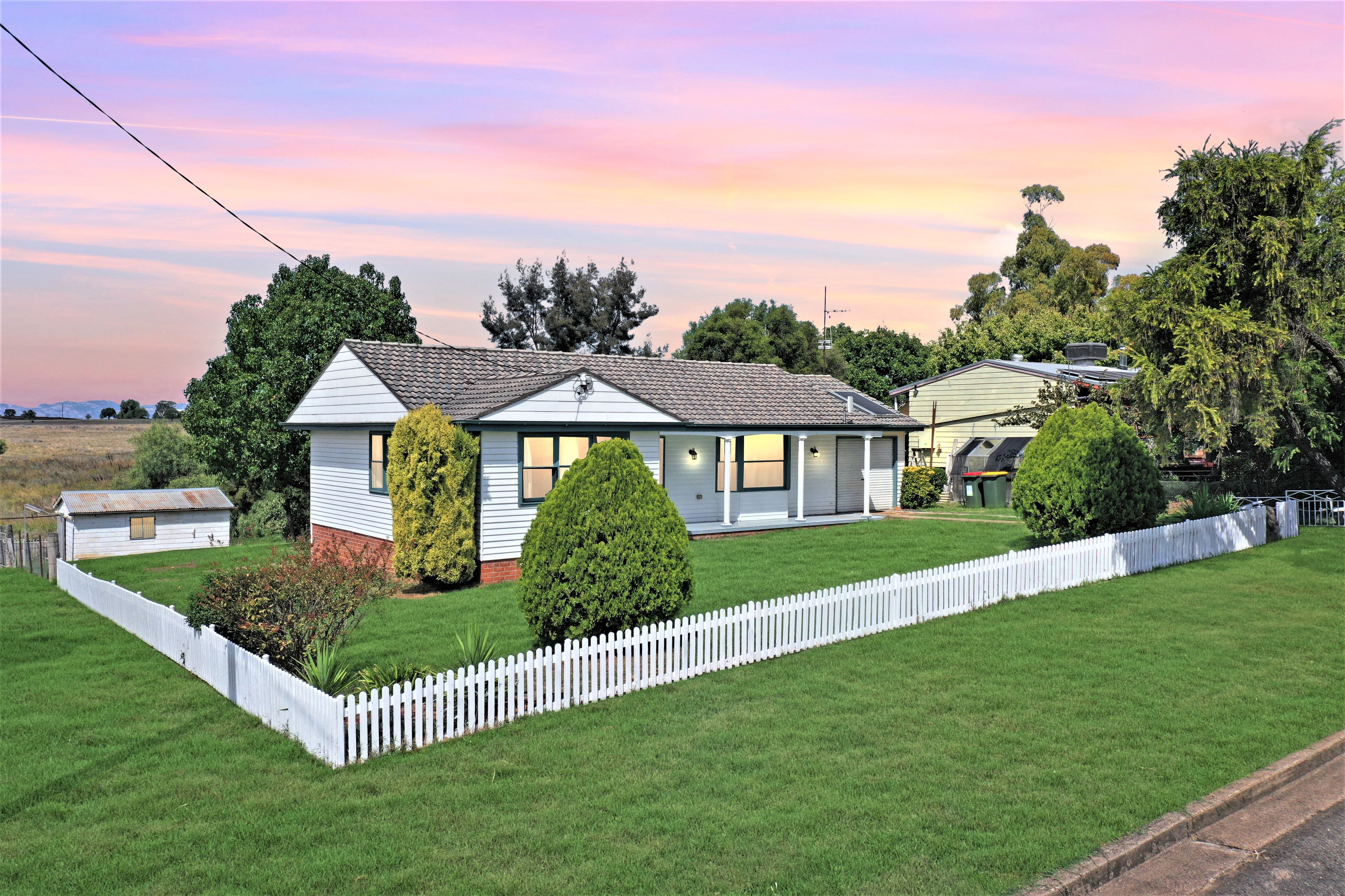 36 Russell Street, Quirindi, NSW 2343 Sold House Ray White Rural