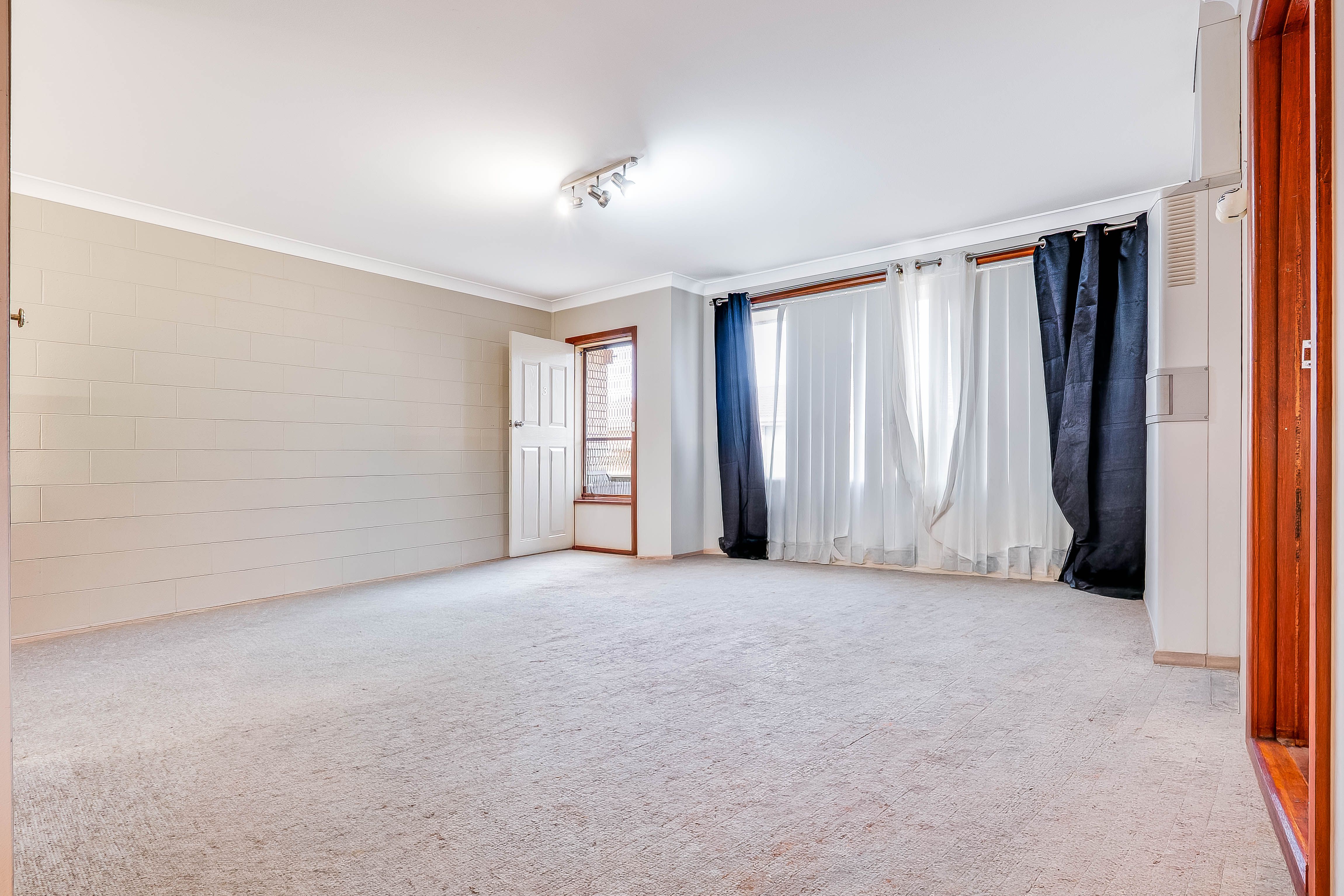 1-3/1099 Nowra Street — photo 24 of 30