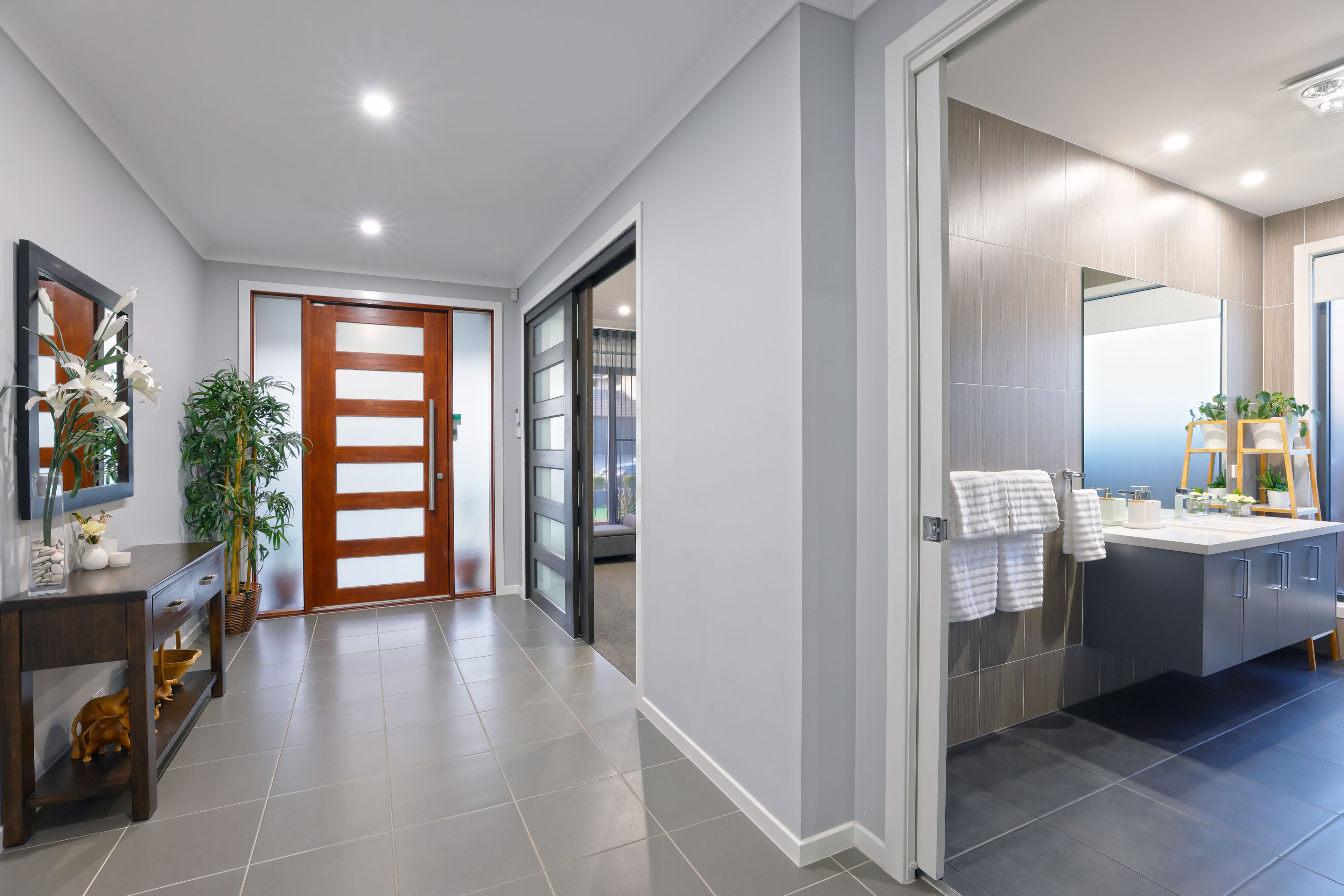 61 Shale Hill Drive, Glenmore Park, NSW 2745