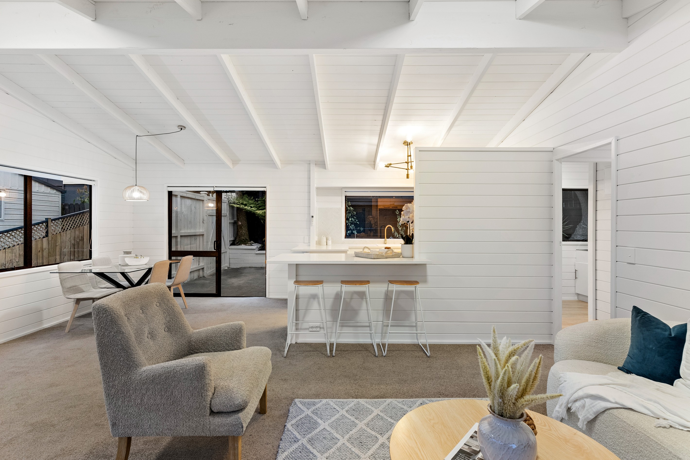 620A East Coast Road, Browns Bay, North Shore City