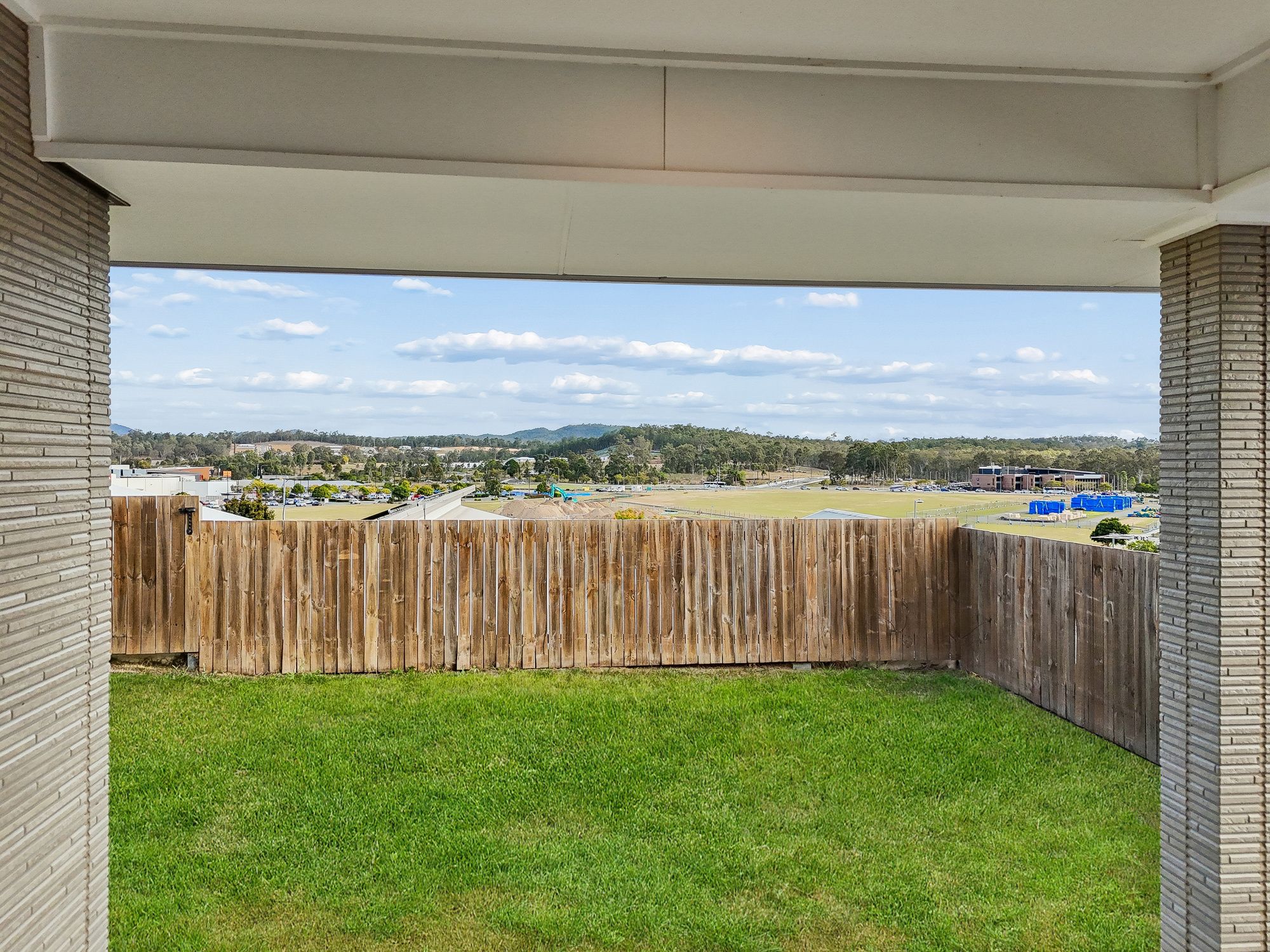 23 Bradfield Street — photo 12 of 17