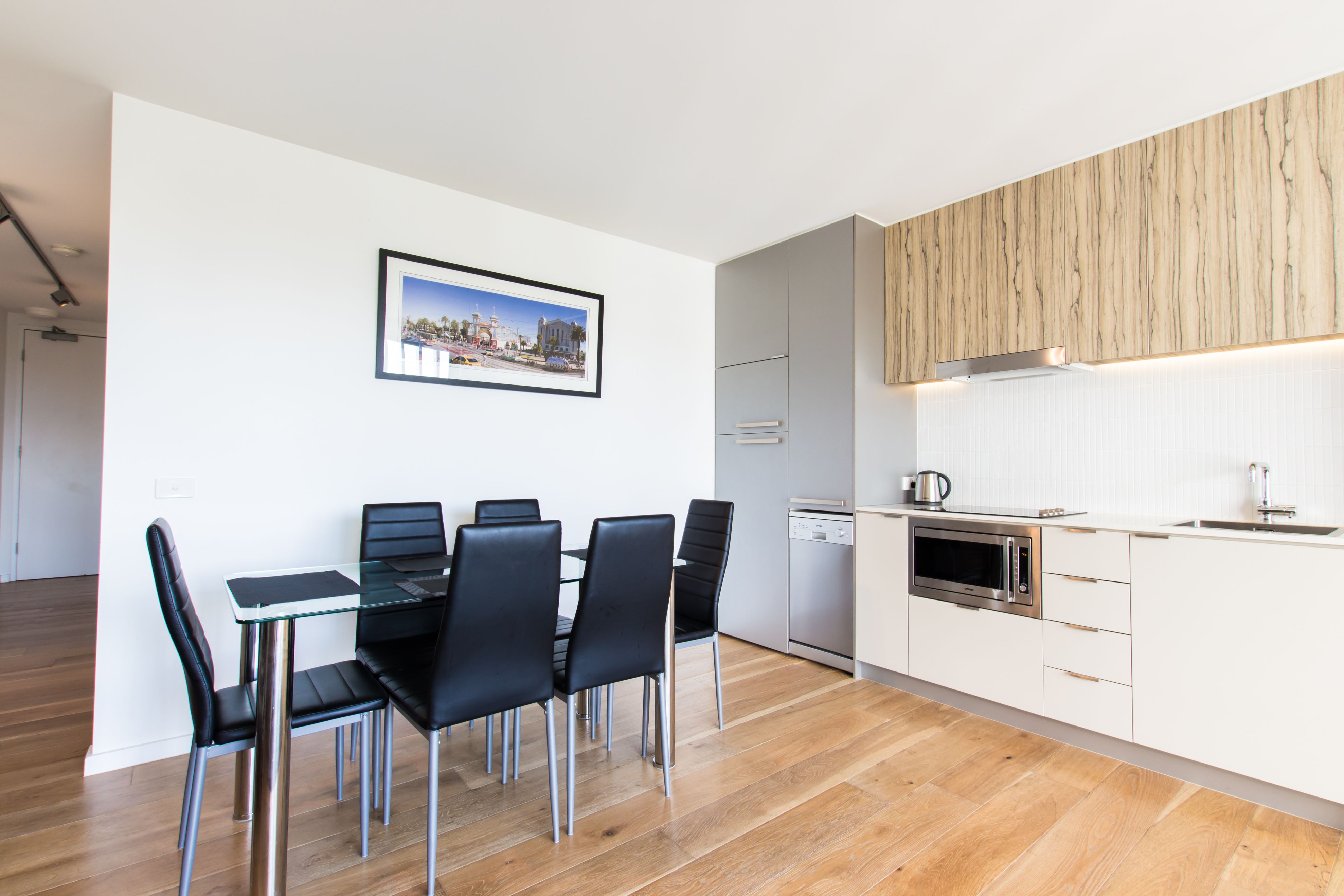 204/131 Acland Street, St Kilda, VIC 3182
