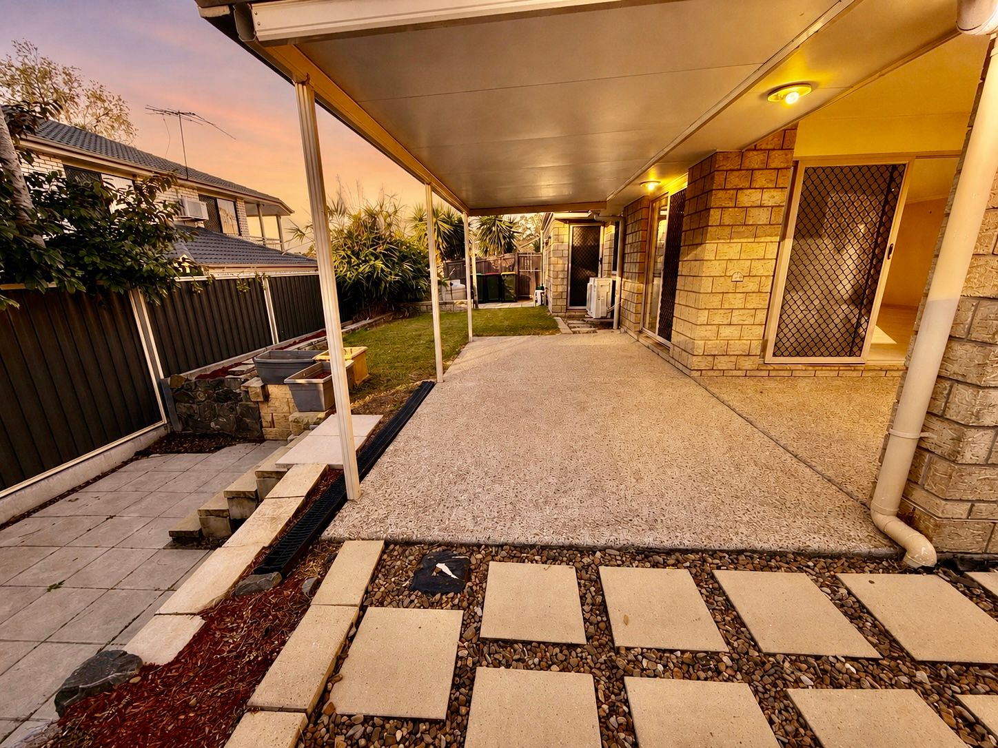 23 Hook Street — photo 14 of 17