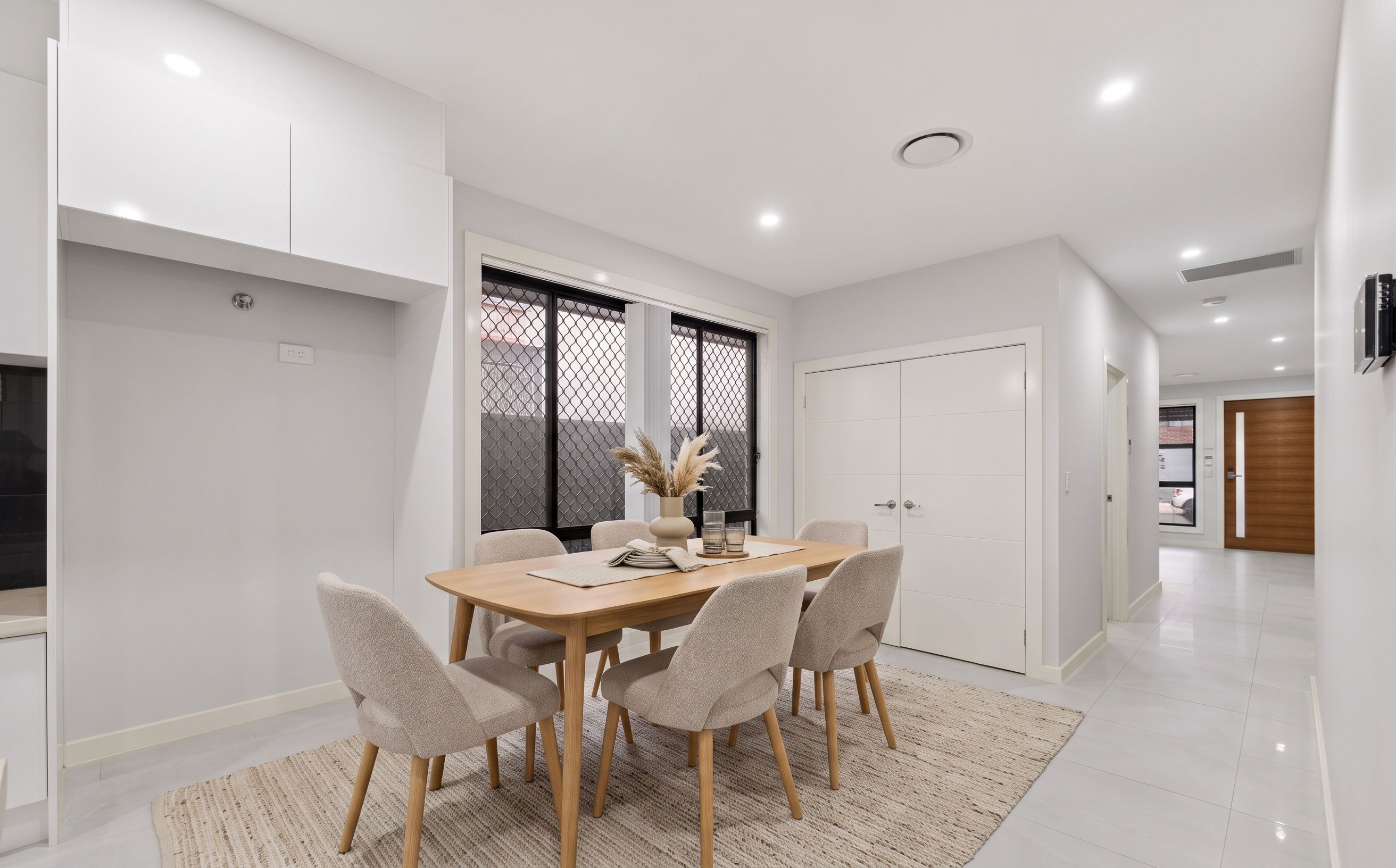 19 Jennings Street — photo 4 of 11
