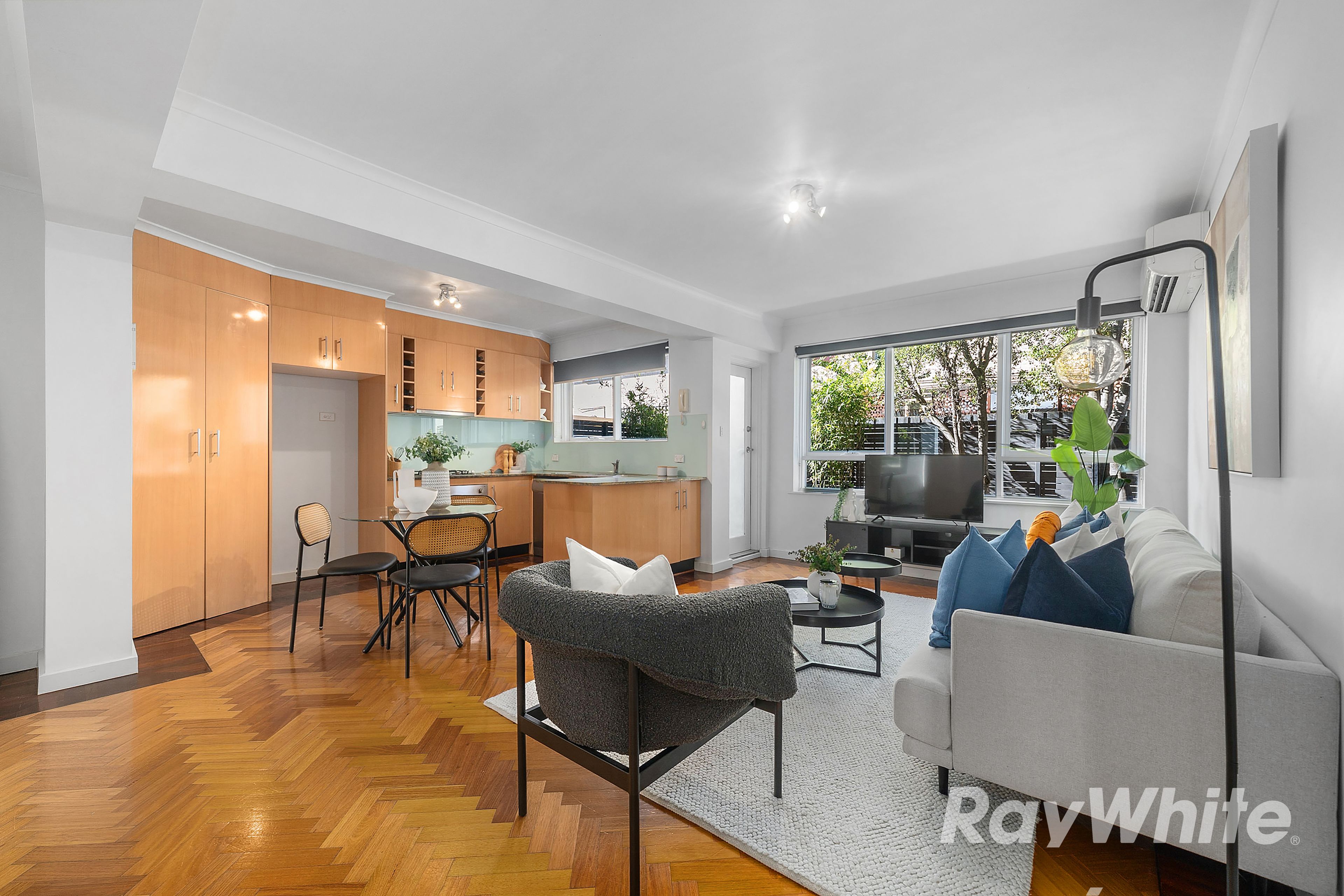 2/21 Royal Avenue, Glen Huntly, VIC 3163