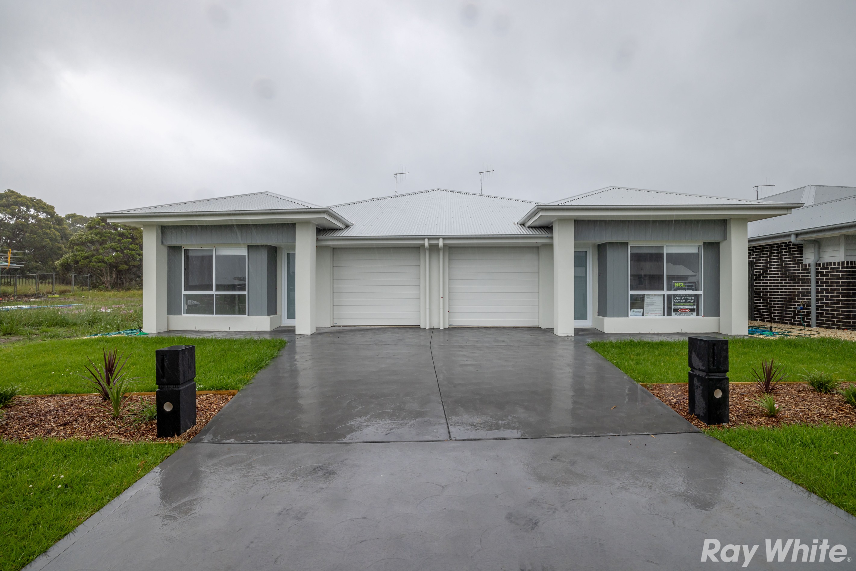 2/50 Iluka Boulevard, Forster, NSW 2428