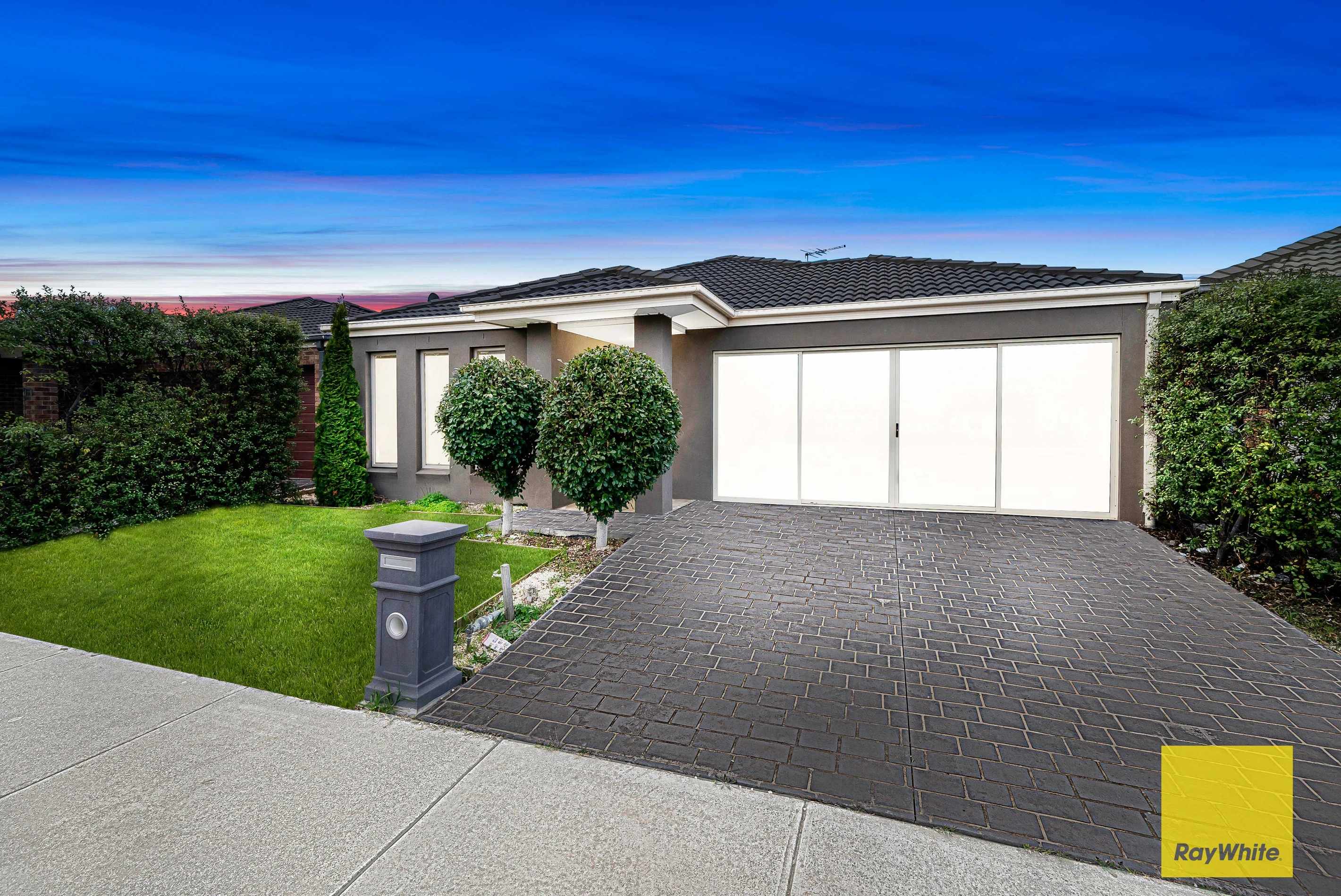 4 Caraleena Drive, Tarneit, VIC 3029