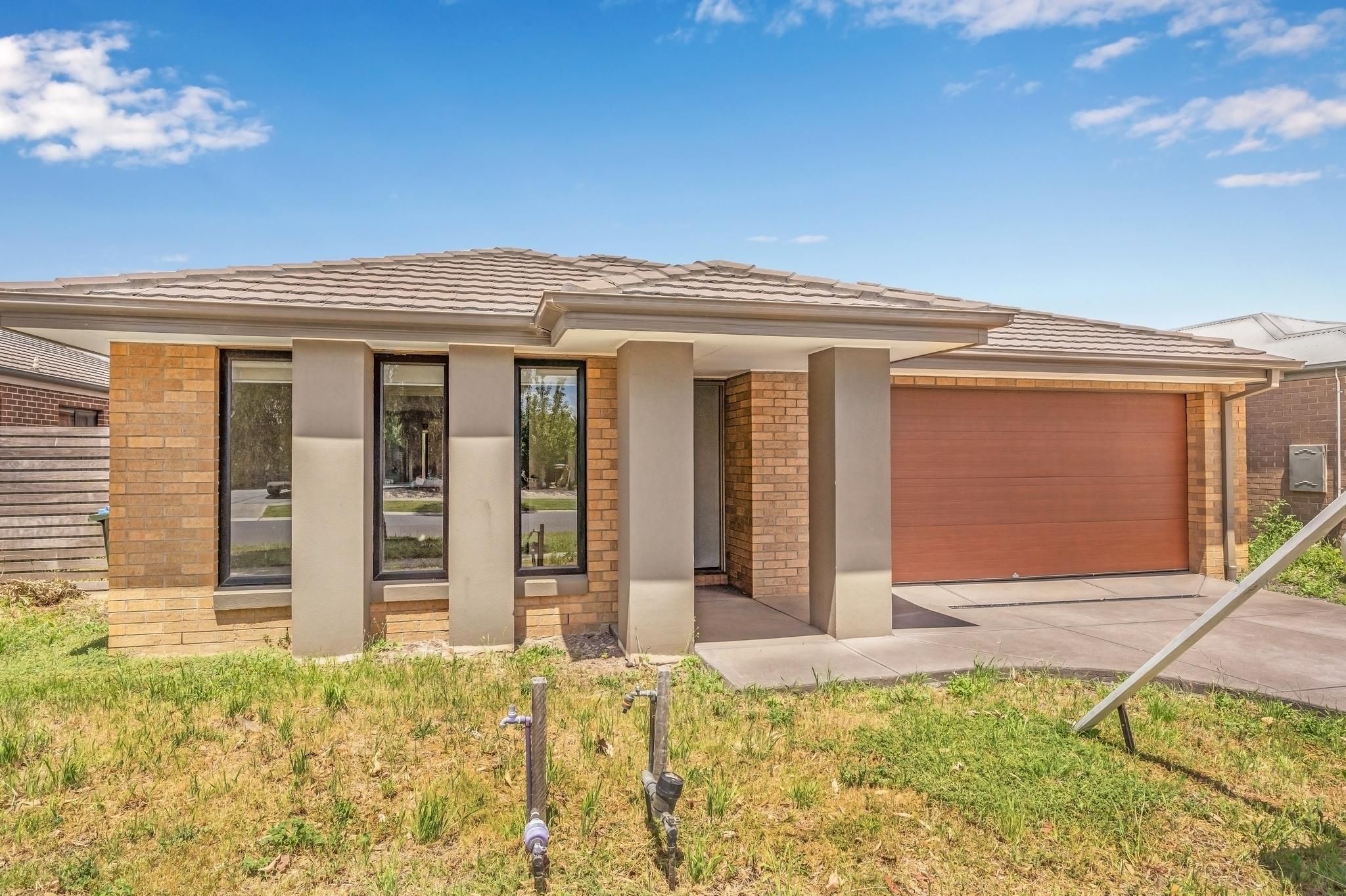 13 Bush Street, MANOR LAKES, VIC 3024
